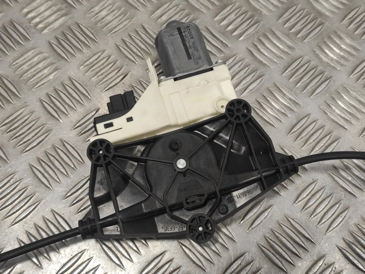 Elevalunas Trasero Derecho para Audi A4 Avant (8K5) (2008)