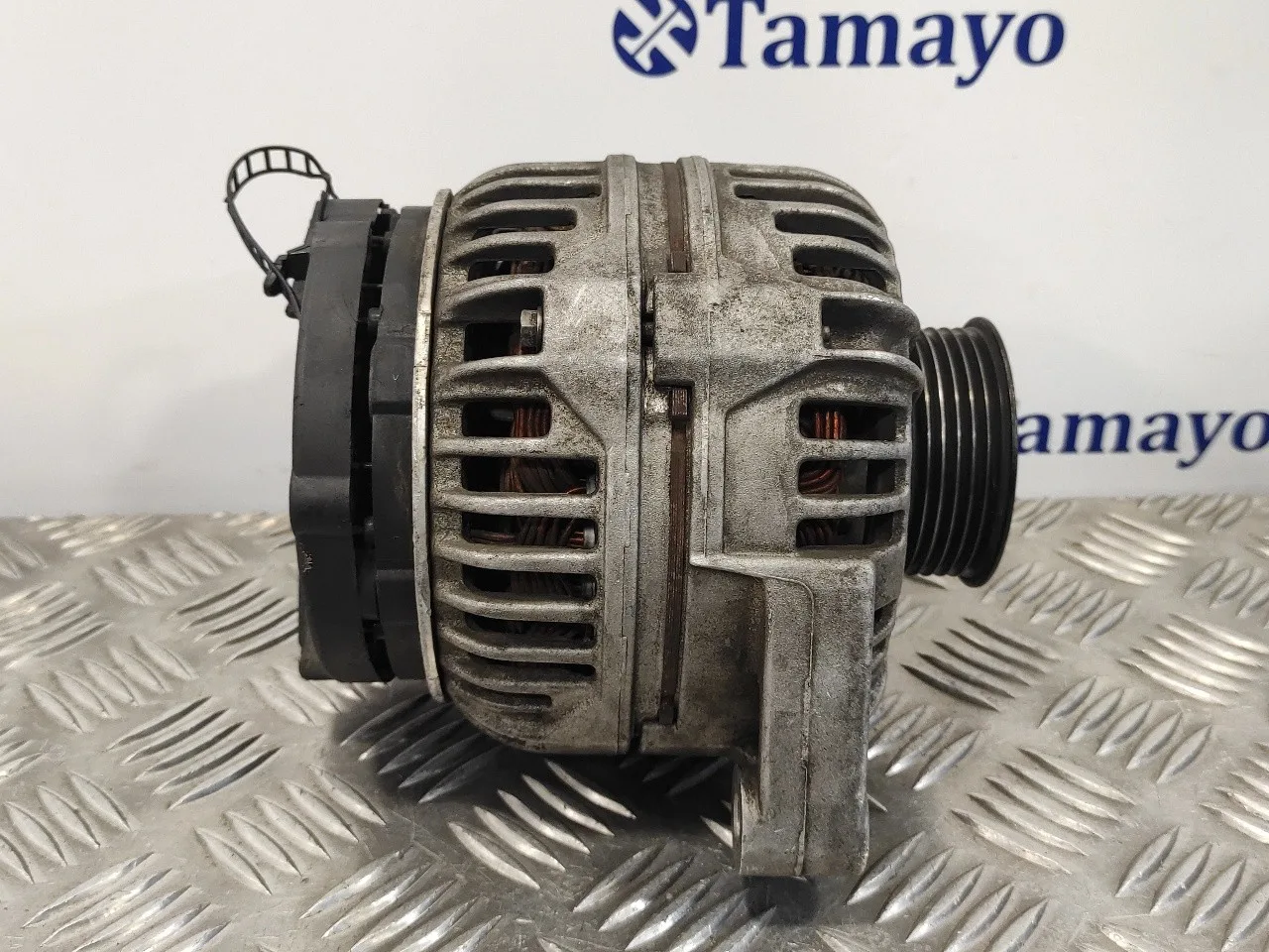 Alternador para Audi A4 Avant (8E)