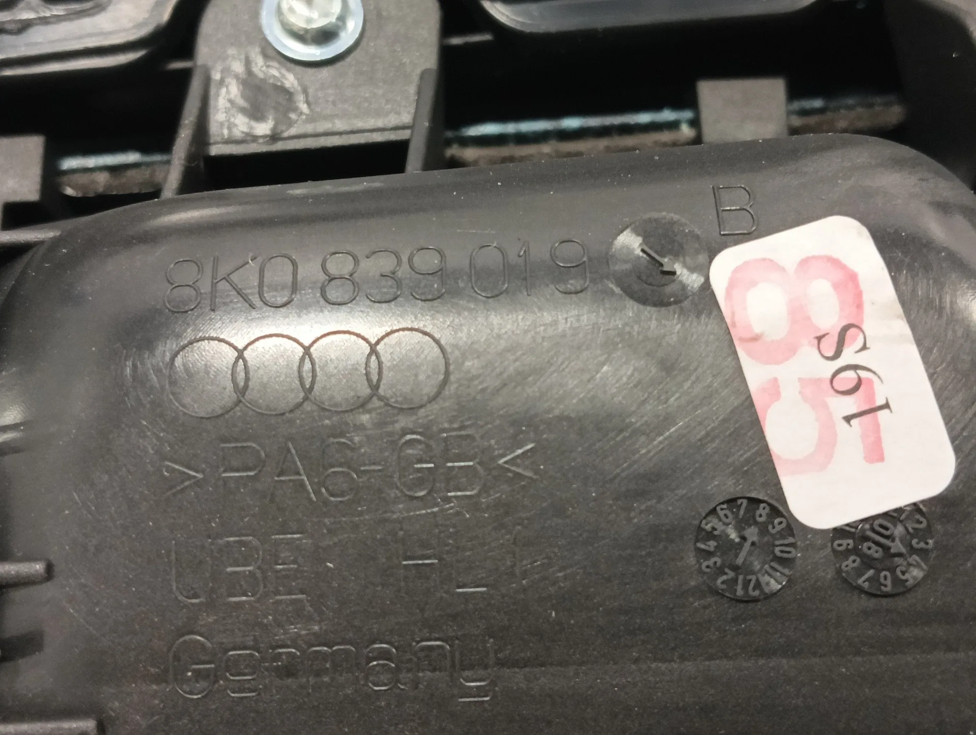 Guarnecido Puerta Trasera Izquierda para Audi A4 Avant (8K5) (2008)