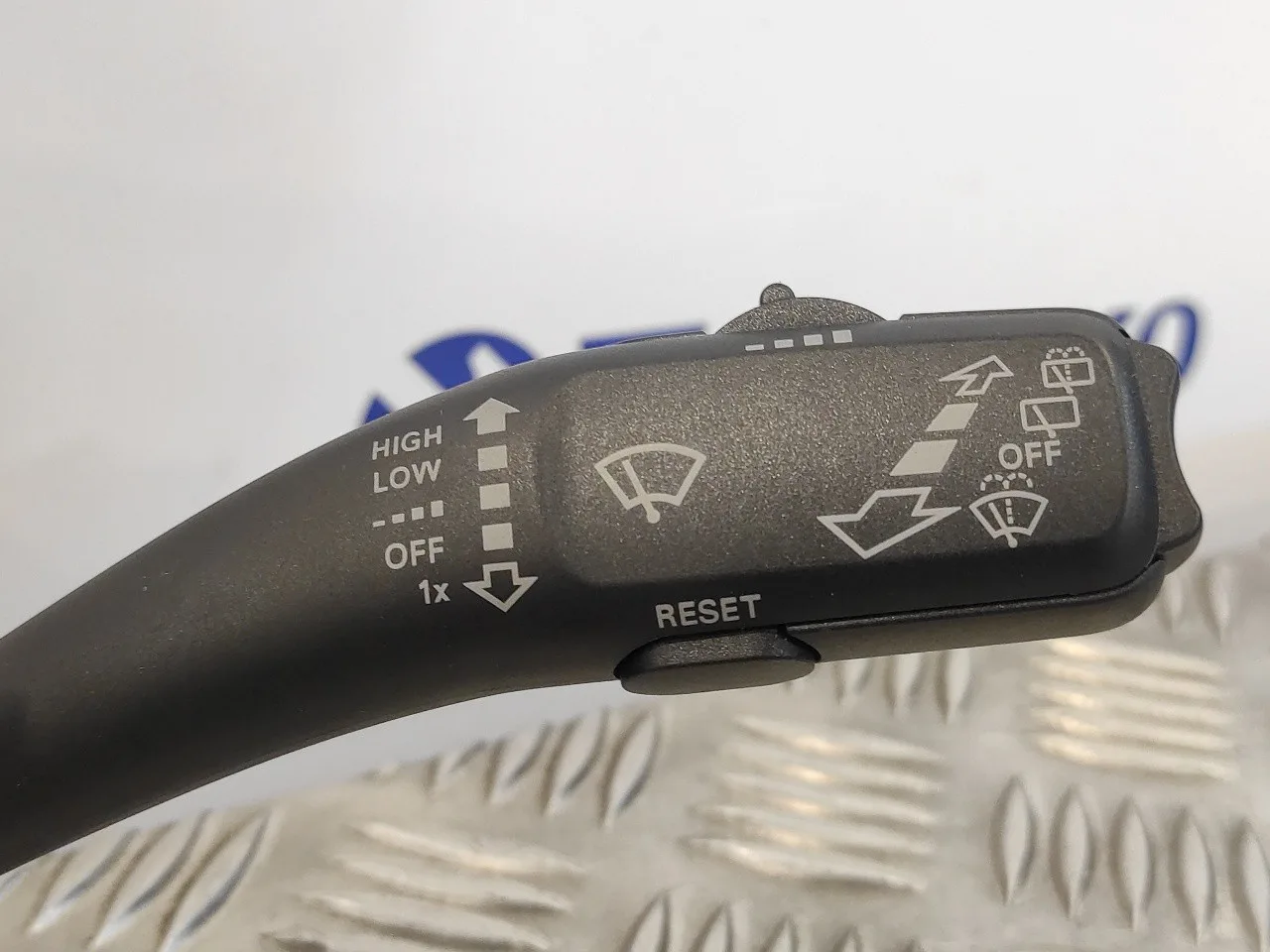 Mando Multifuncion para Audi A4 Avant (8K5) (2008)