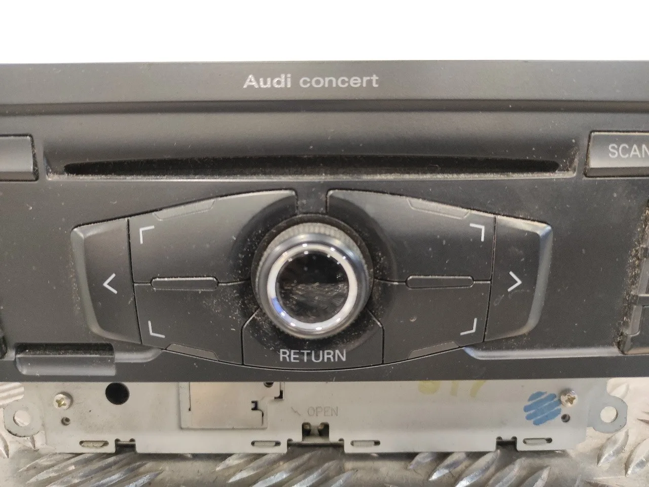 Sistema Audio / Radio Cd para Audi A4 Avant (8K5) (2008)