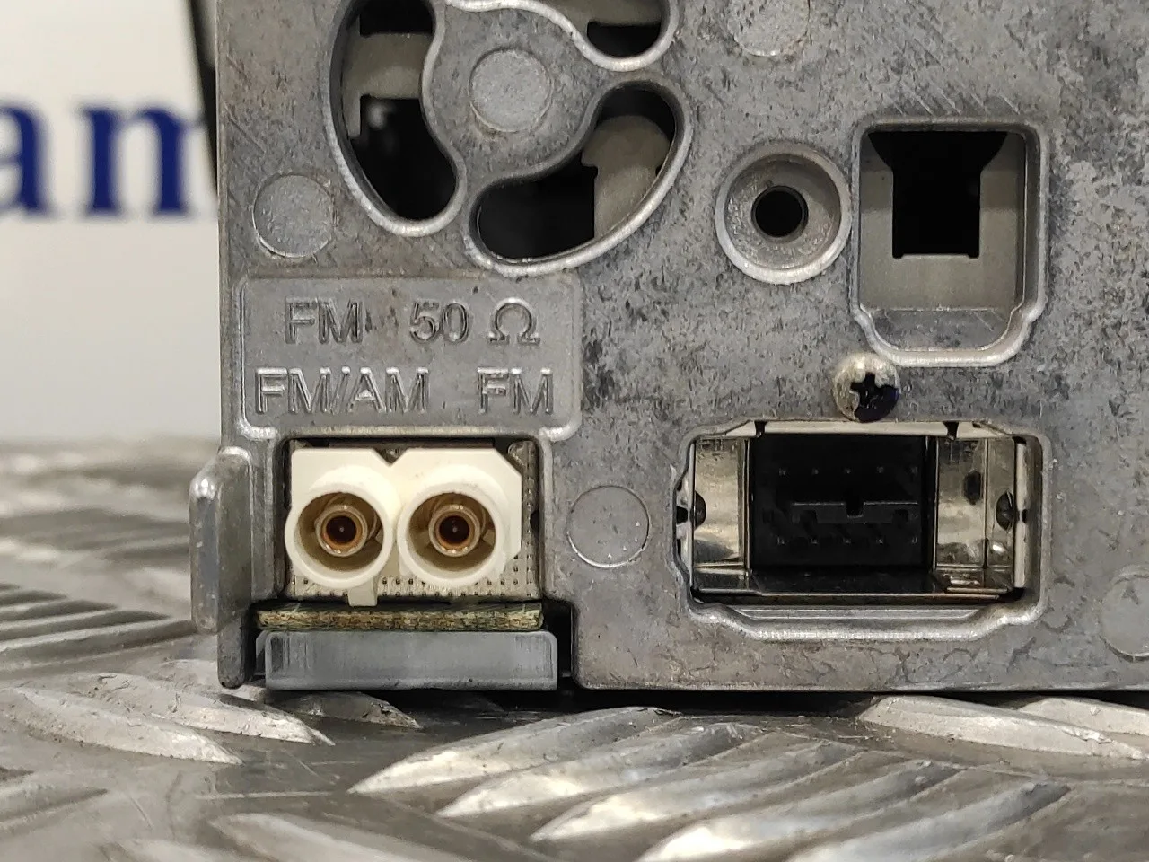Sistema Audio / Radio Cd para Audi A4 Avant (8K5) (2008)