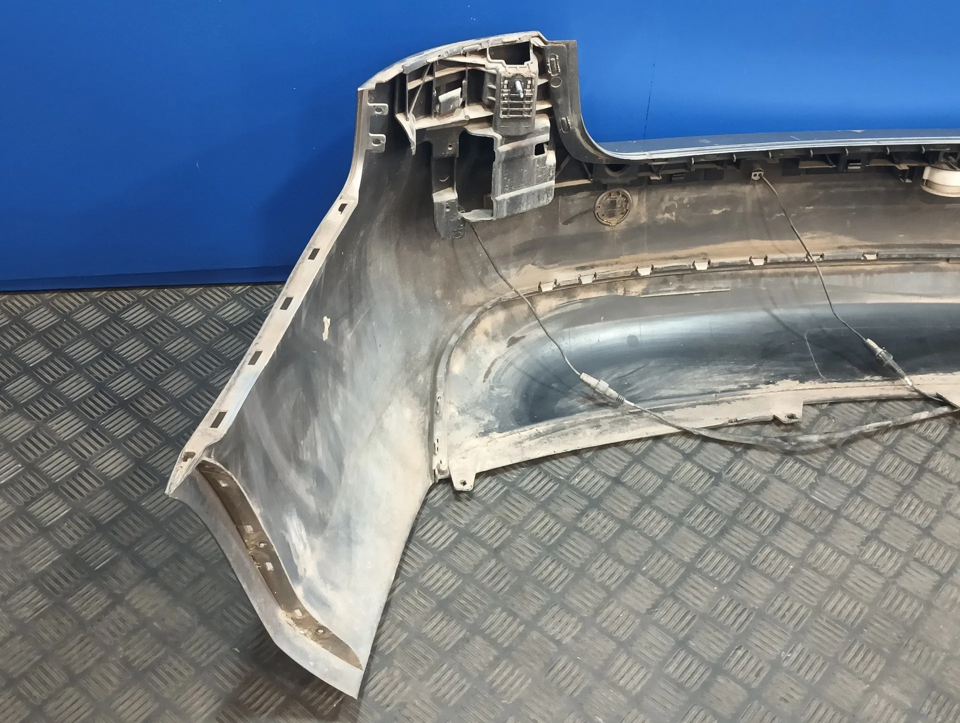 Paragolpes Trasero para Audi A4 Avant (8K5) (2008)