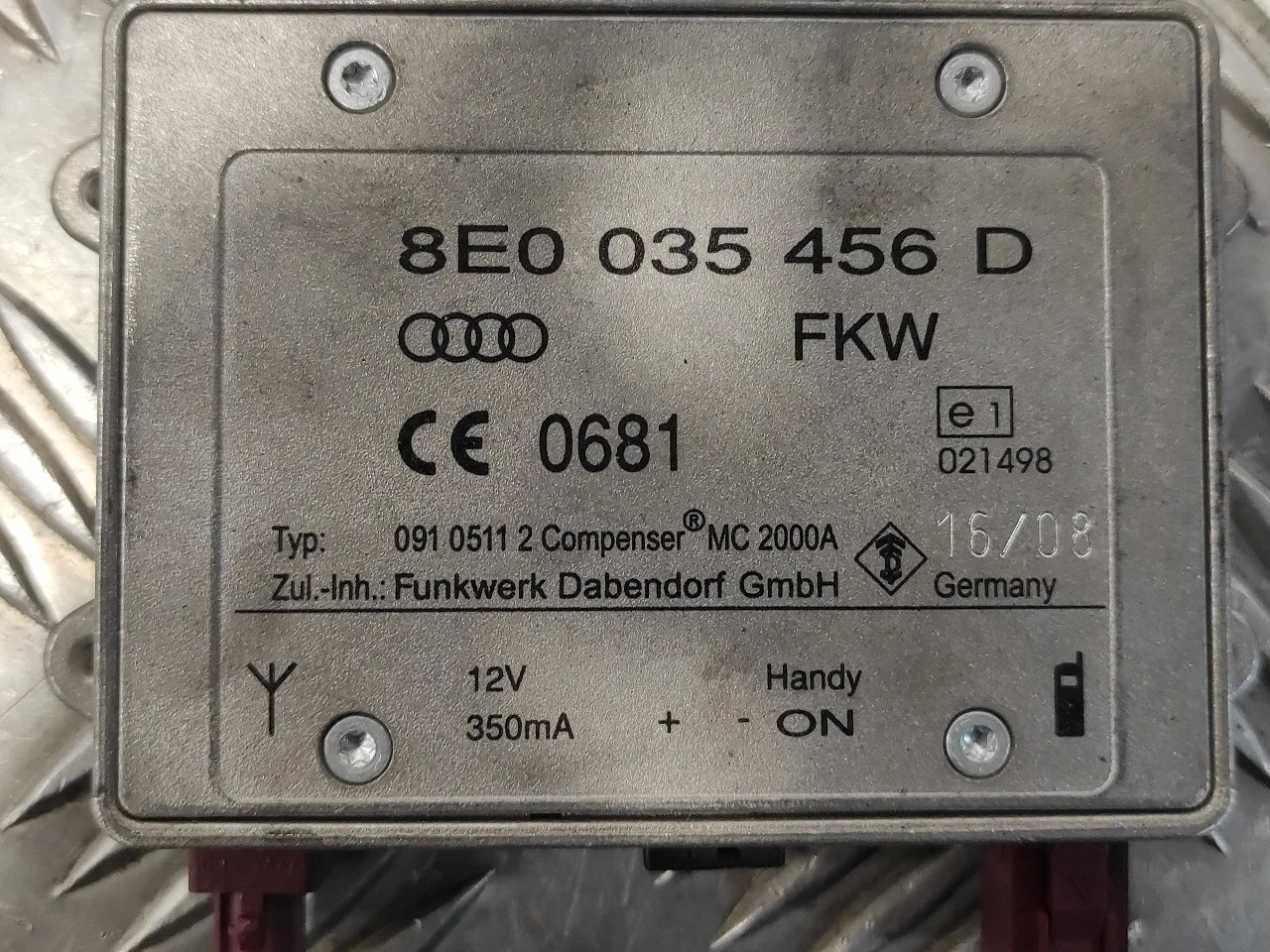 Amplificador Radio para Audi A4 Avant (8K5) (2008)