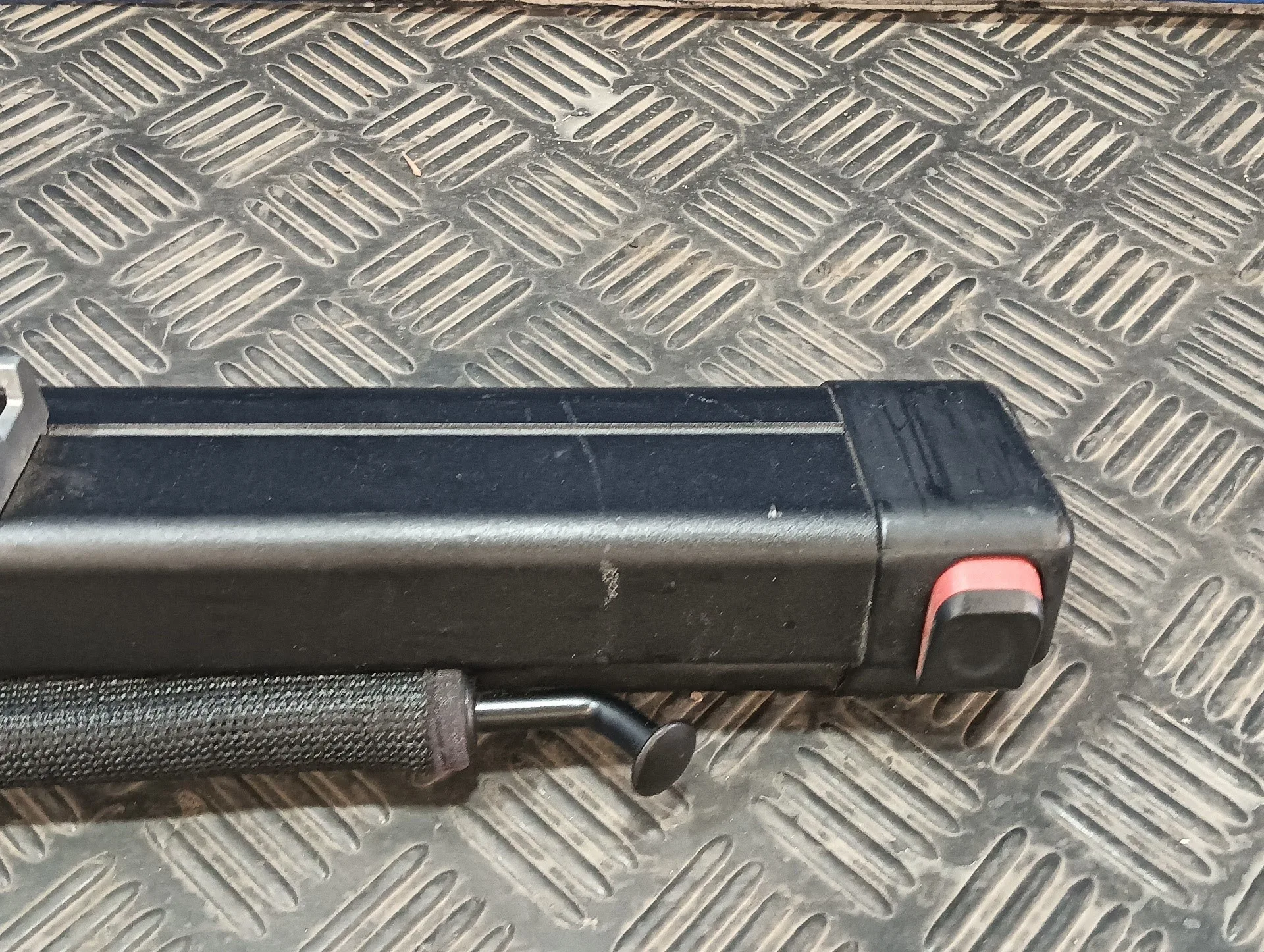 Separador Carga para Audi A4 Avant (8K5) (2008)