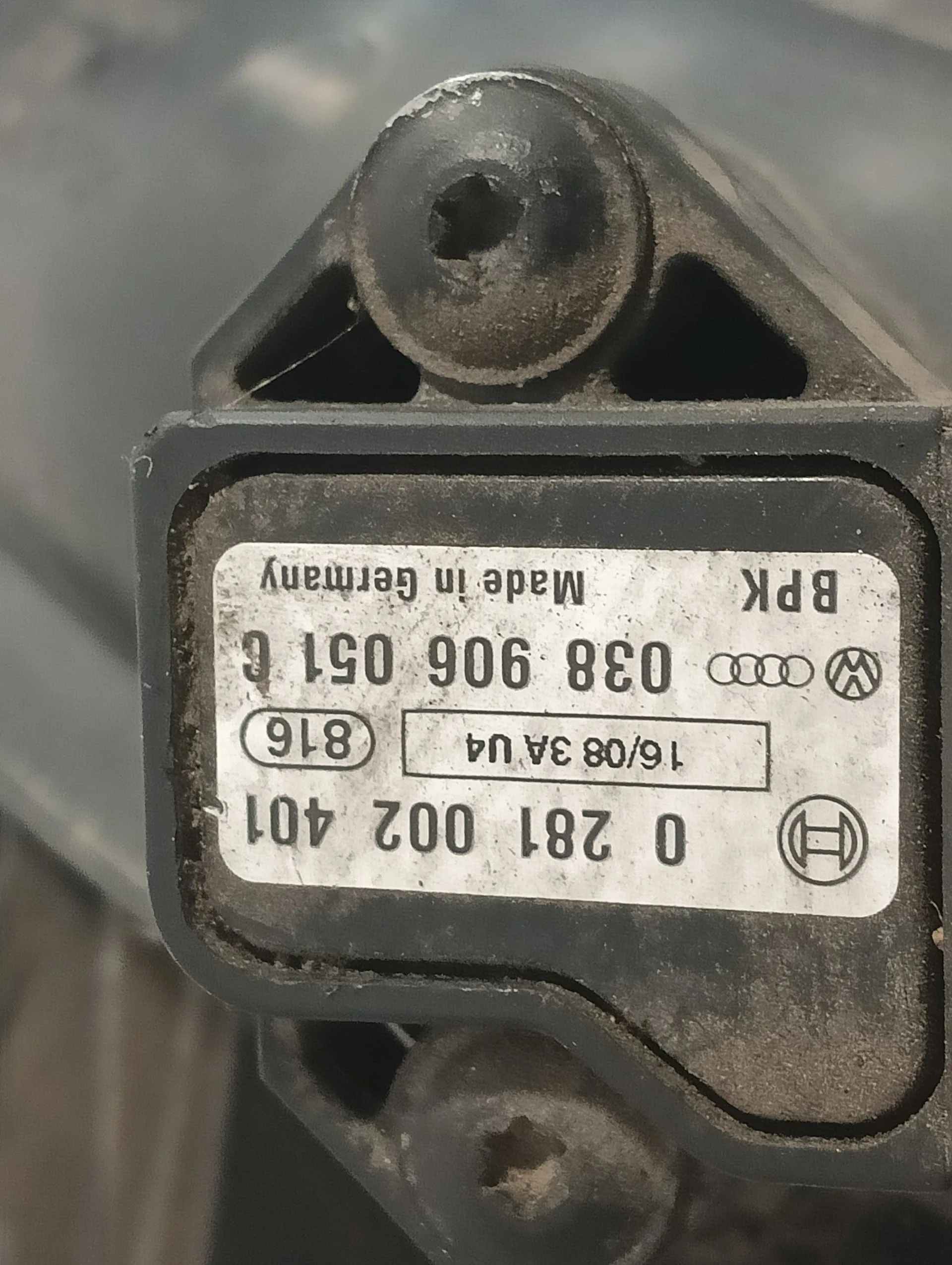 Tubo para Audi A4 Avant (8K5) (2008)