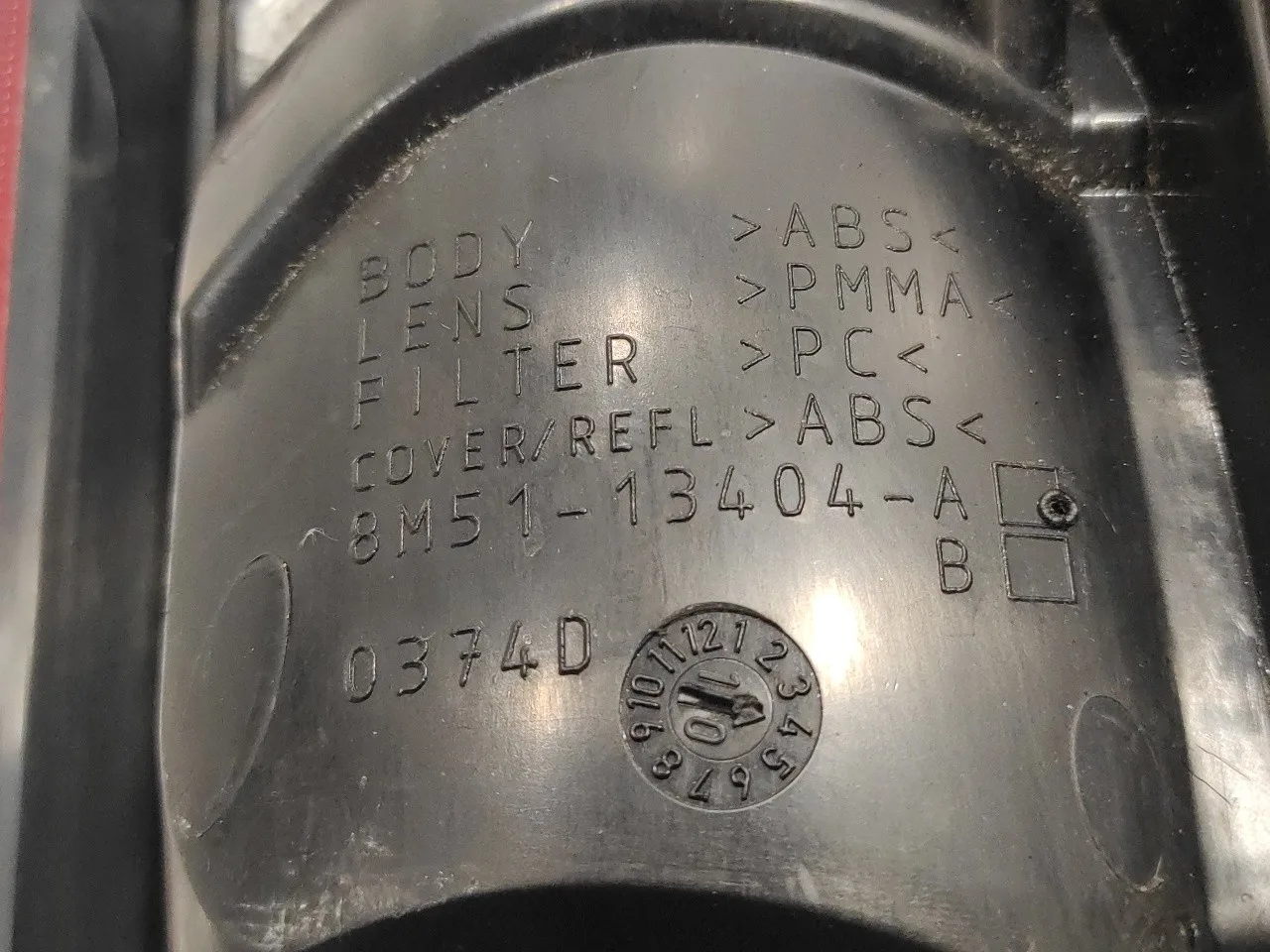 Piloto Trasero Derecho para Ford Focus Berlina (Cap)