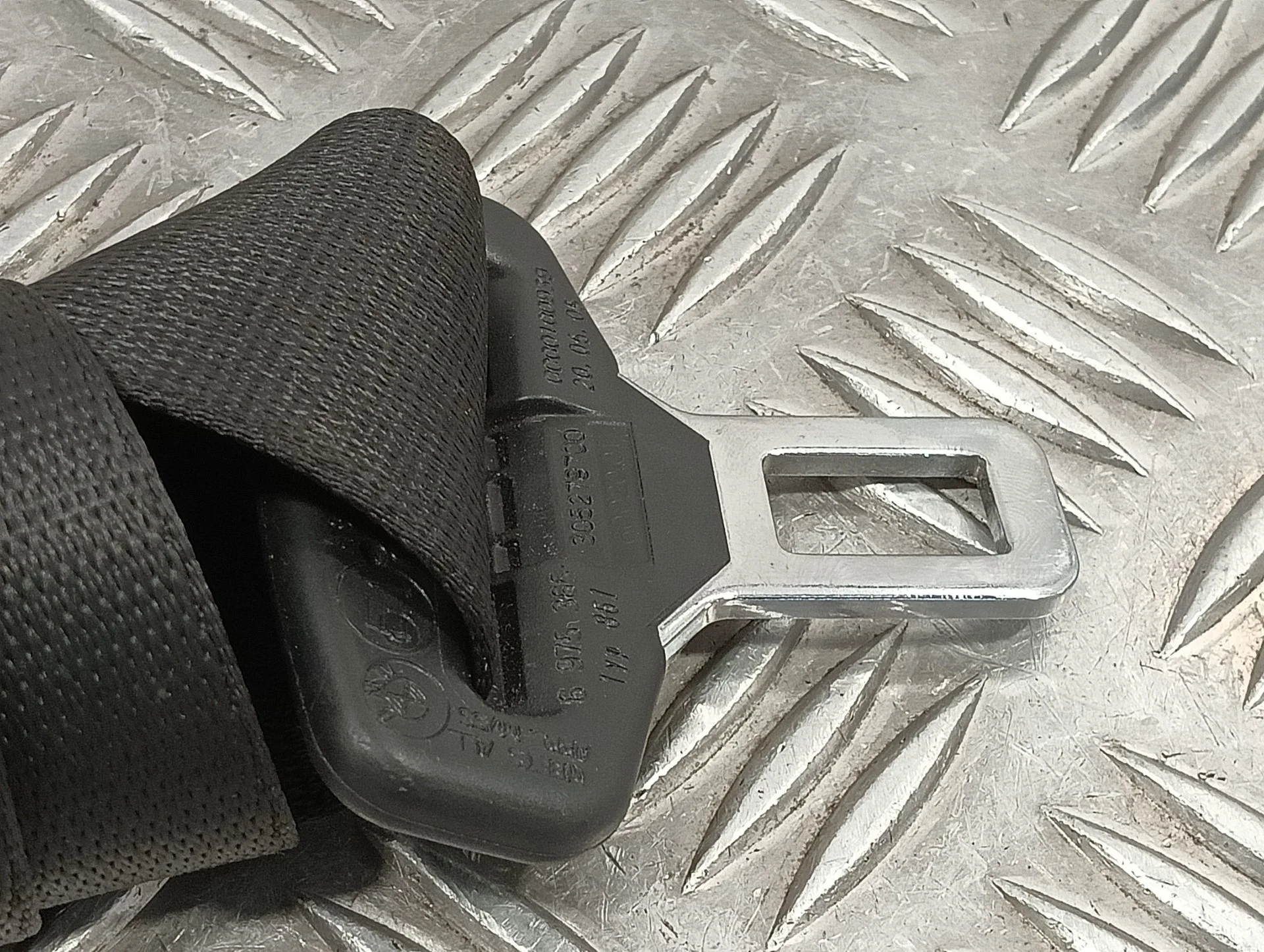 Cinturon Seguridad Trasero Izquierdo para Bmw Serie 3 Berlina (E90)