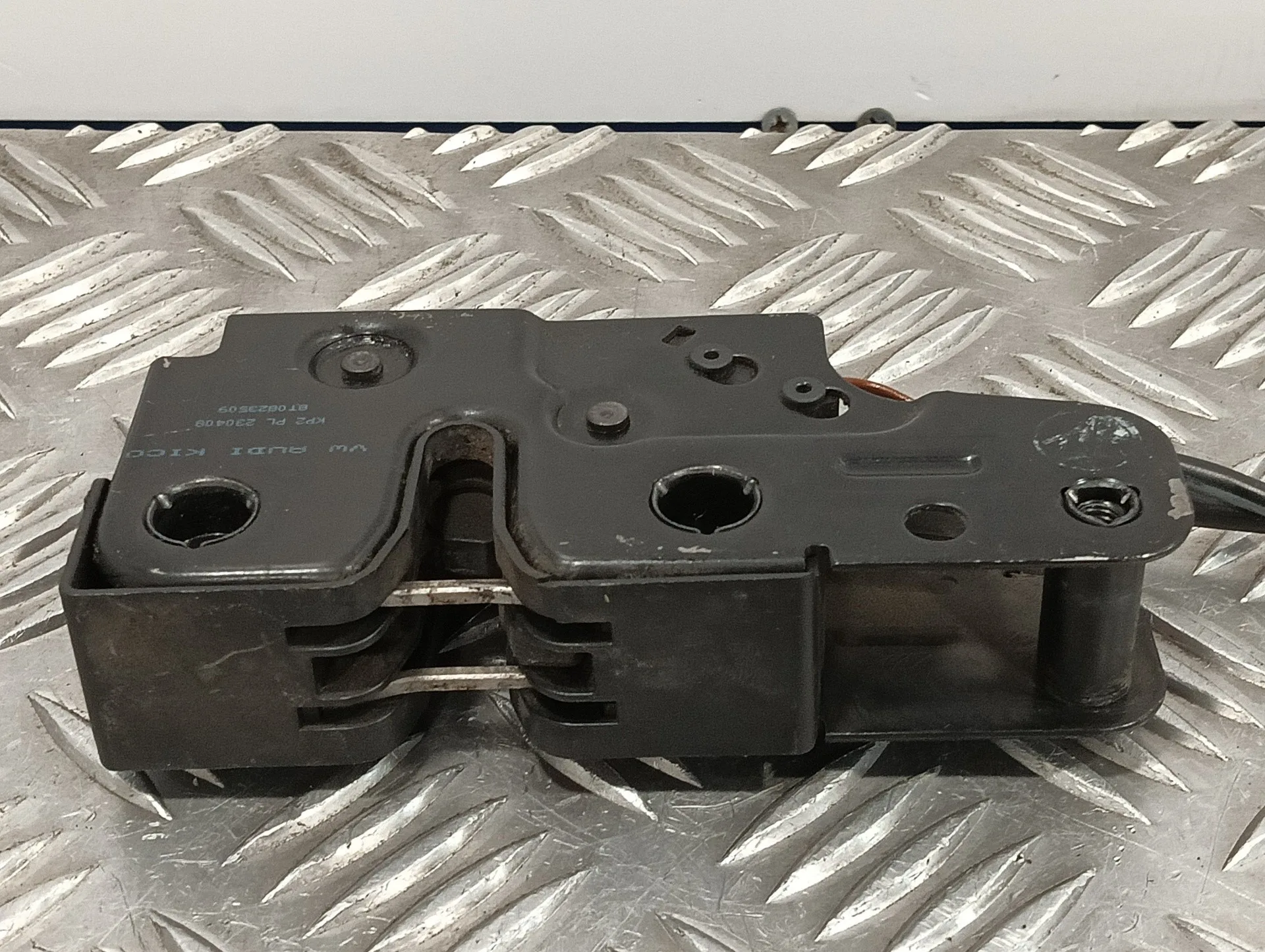 Cerradura Capot para Audi A4 Avant (8K5) (2008)