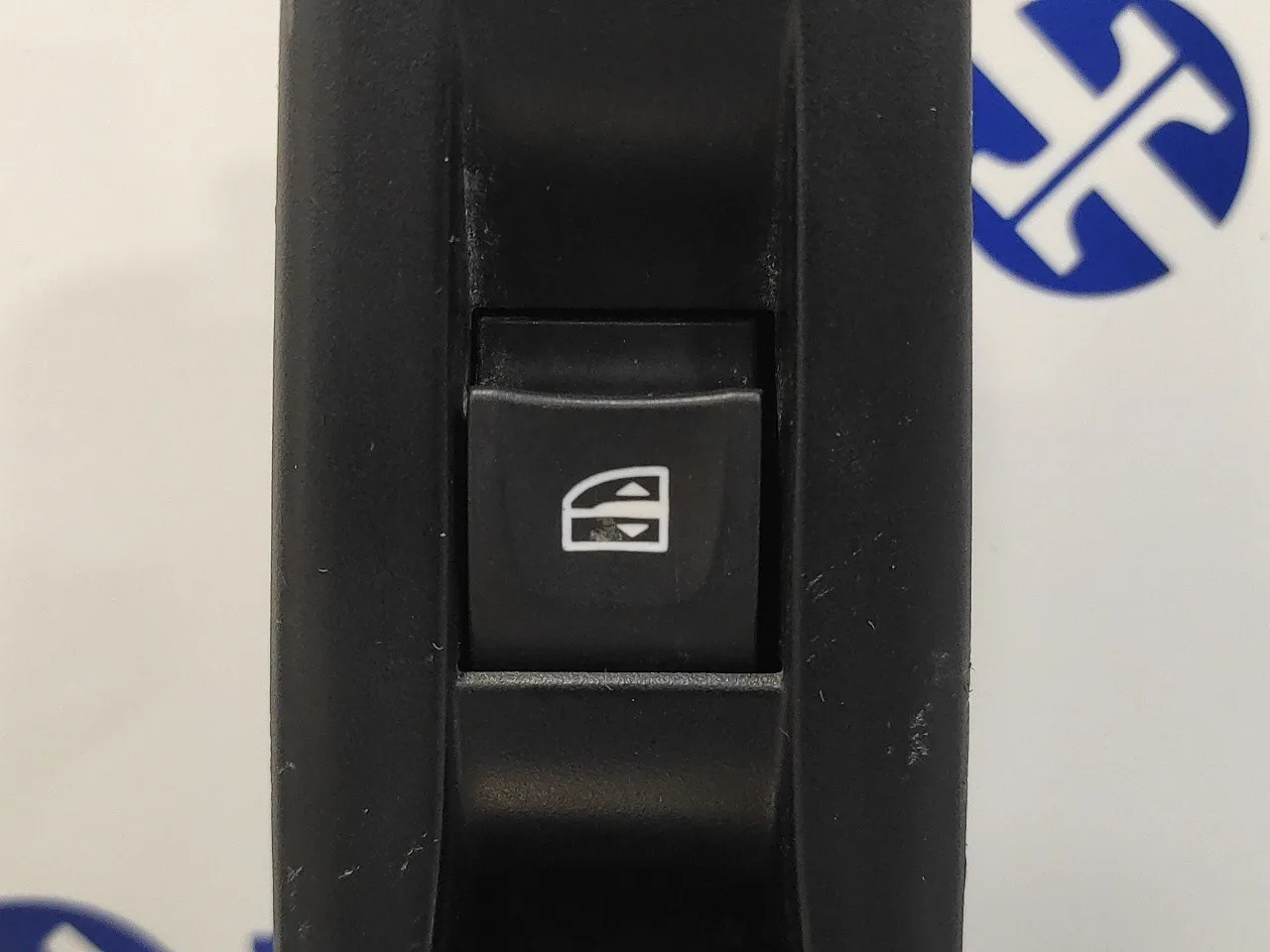 Mando Elevalunas Trasero Derecho para Renault Megane Iii Berlina 5 P