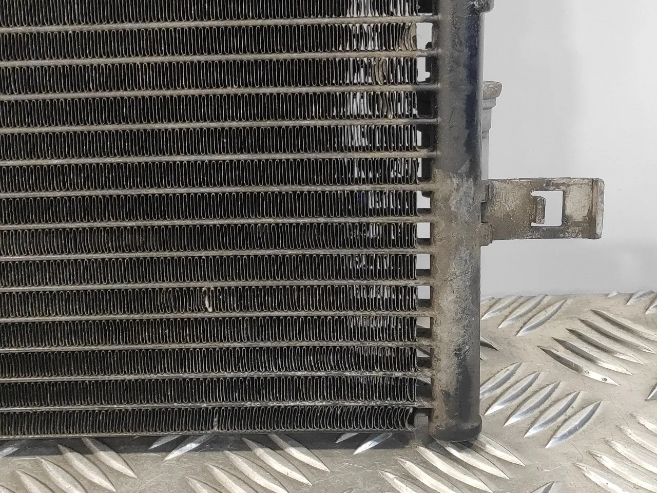 Condensador / Radiador Aire Acondicionado para Audi A4 Avant (8K5) (2008)