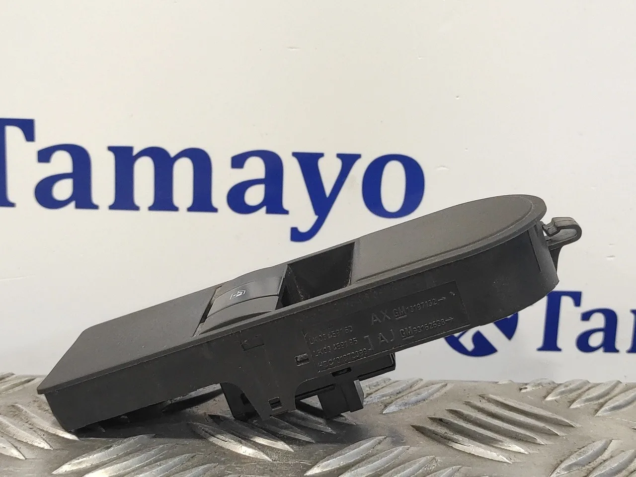 Mando Elevalunas Delantero Derecho para Opel Astra H Ber.