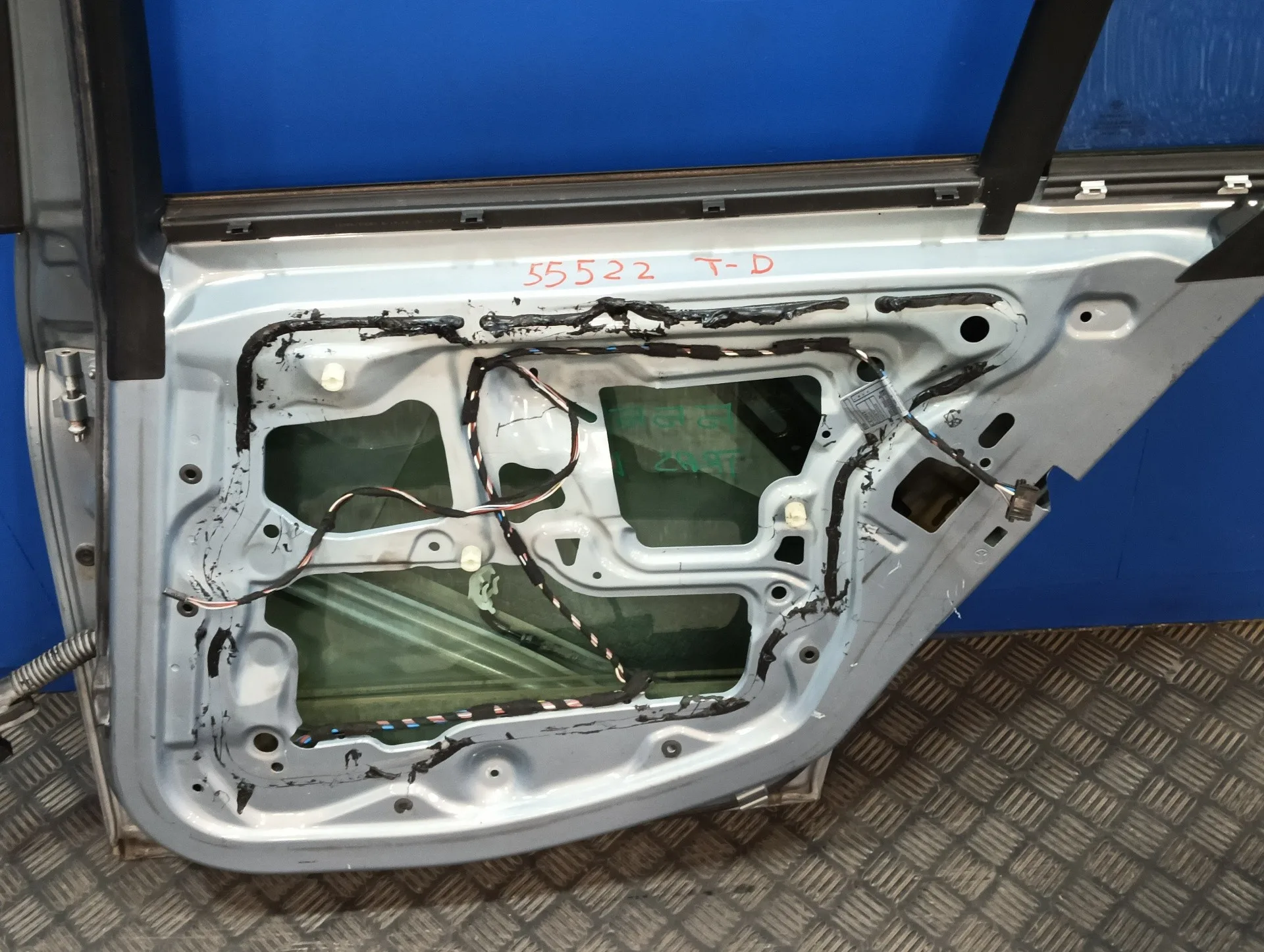 Puerta Trasera Derecha para Bmw Serie 3 Berlina (E90)