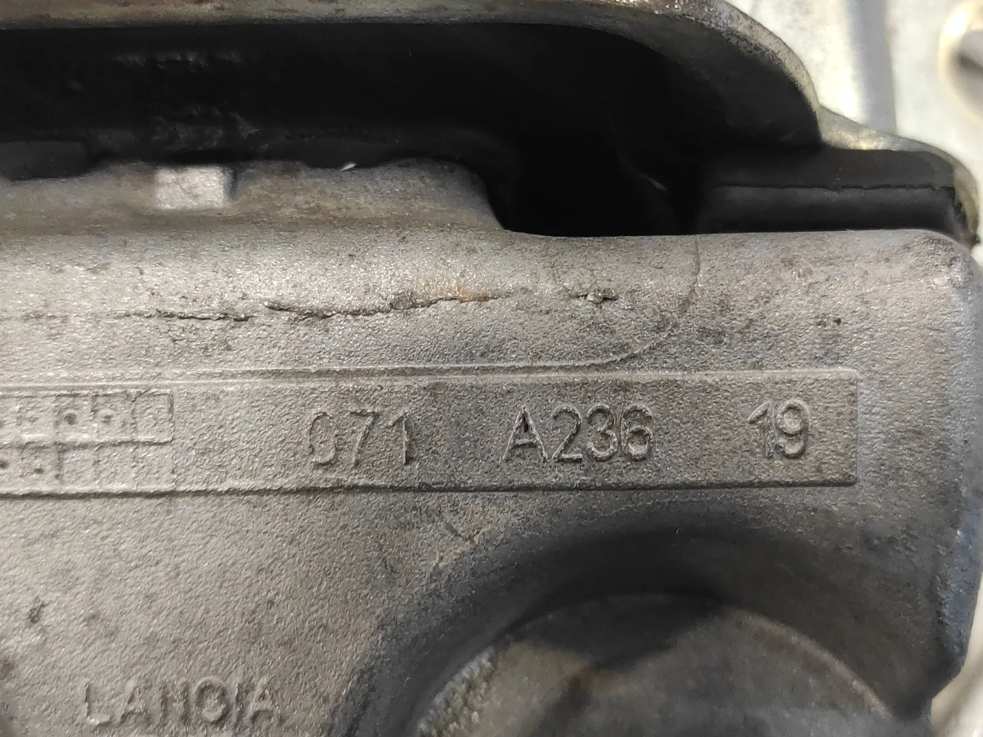 Soporte Motor Izquierdo para Opel Combo D