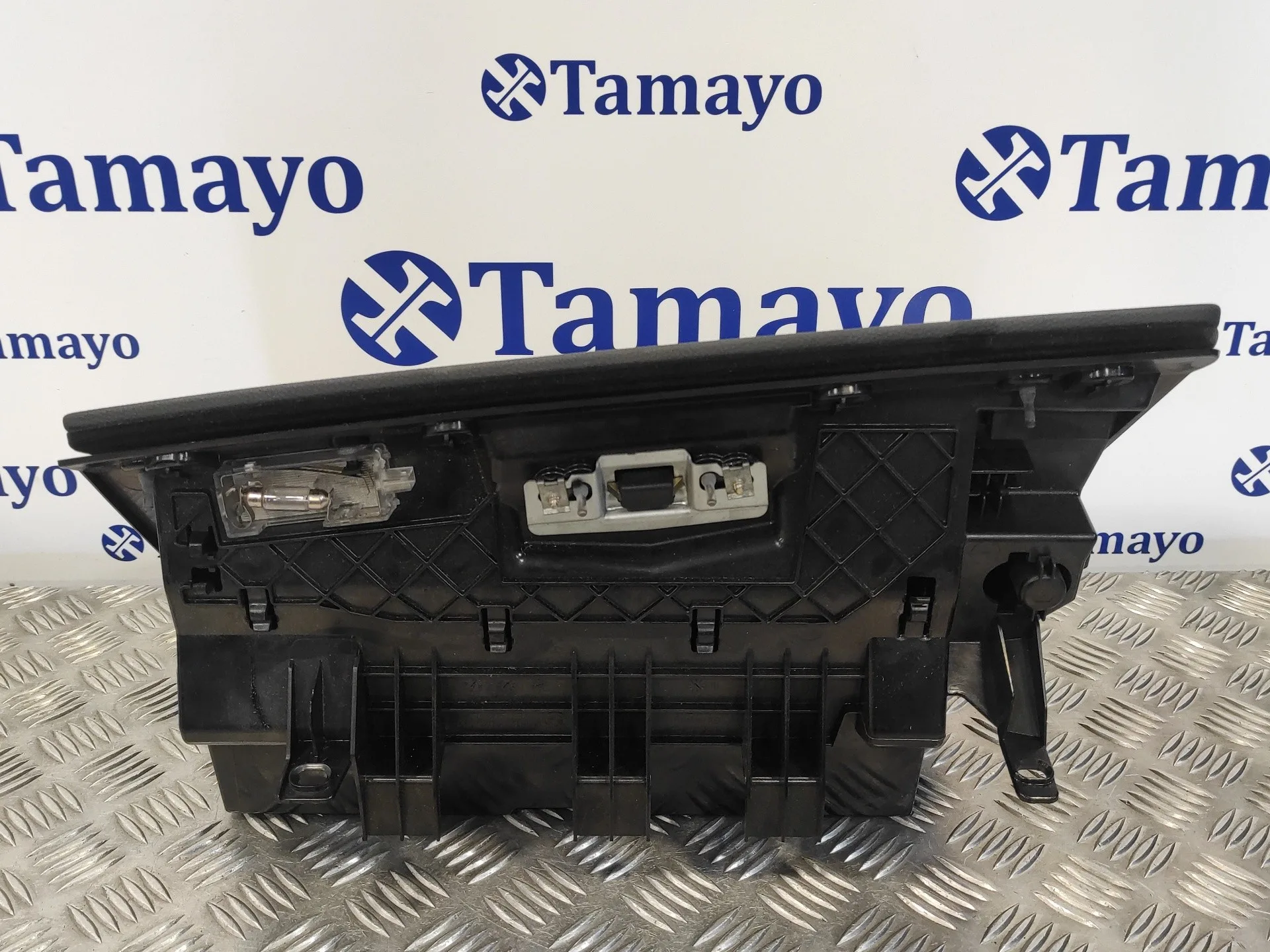 Guantera para Bmw Serie 3 Berlina (E90)