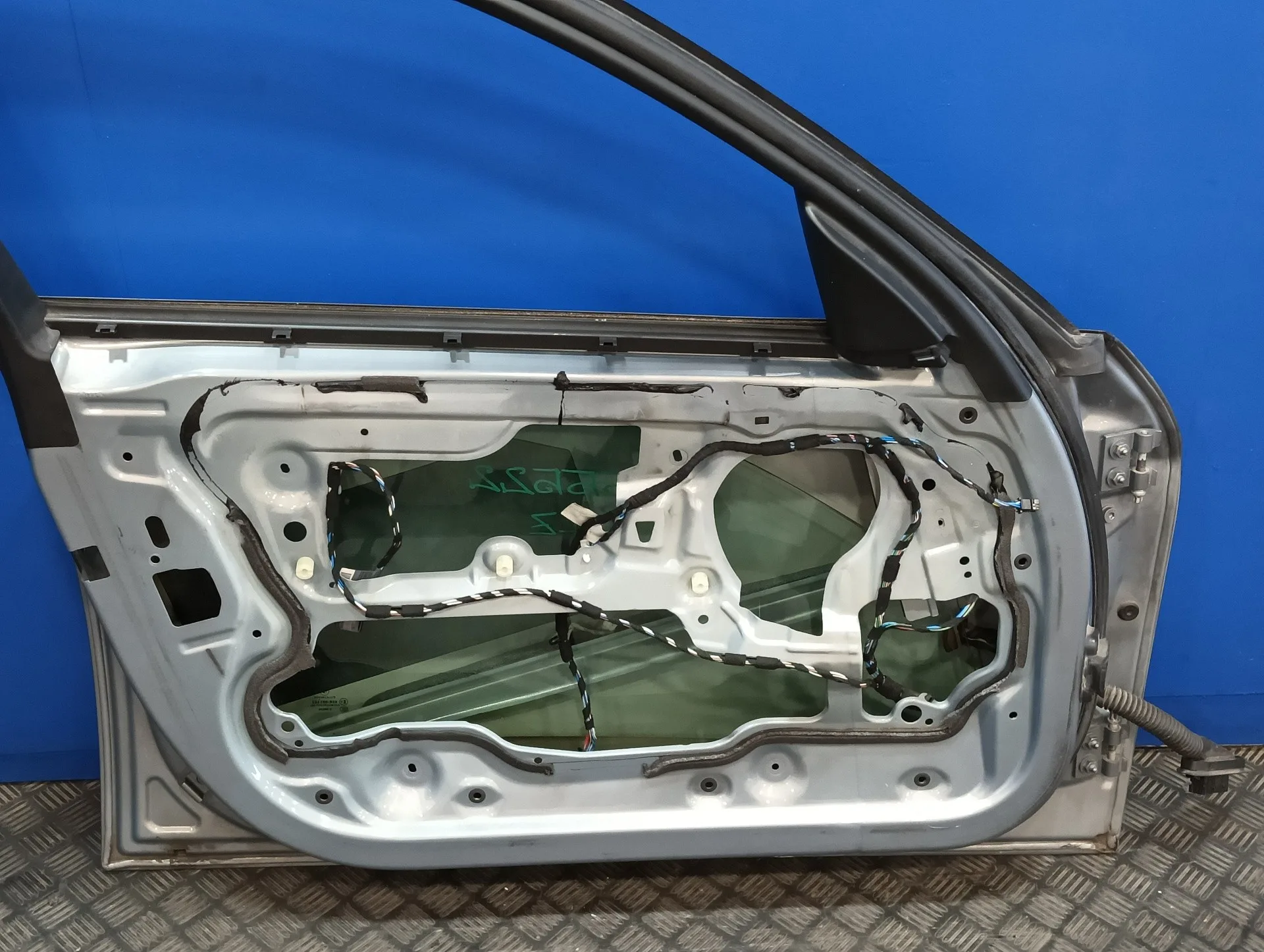 Puerta Delantera Izquierda para Bmw Serie 3 Berlina (E90)