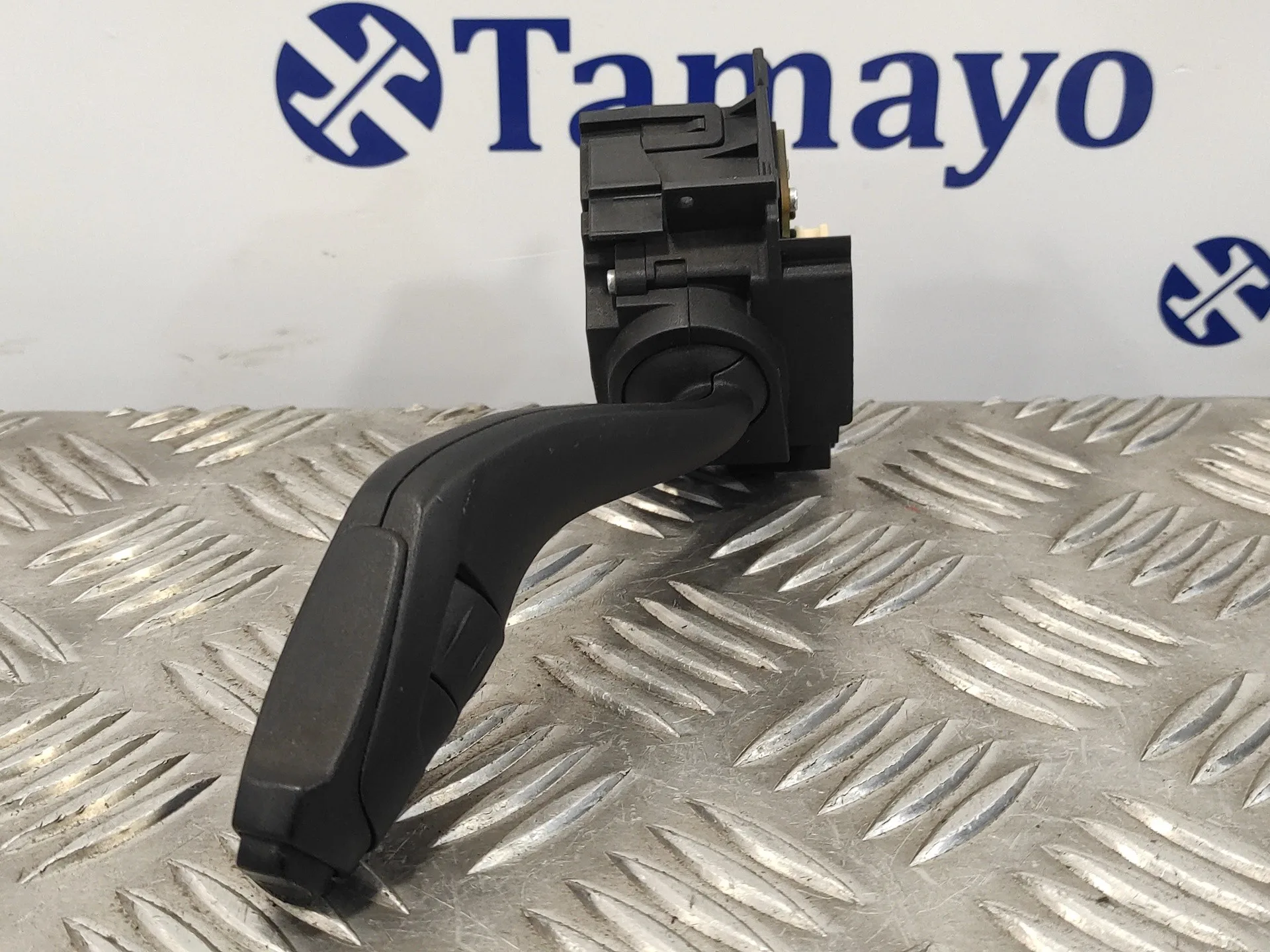Mando Limpia para Ford Kuga (Cbs)