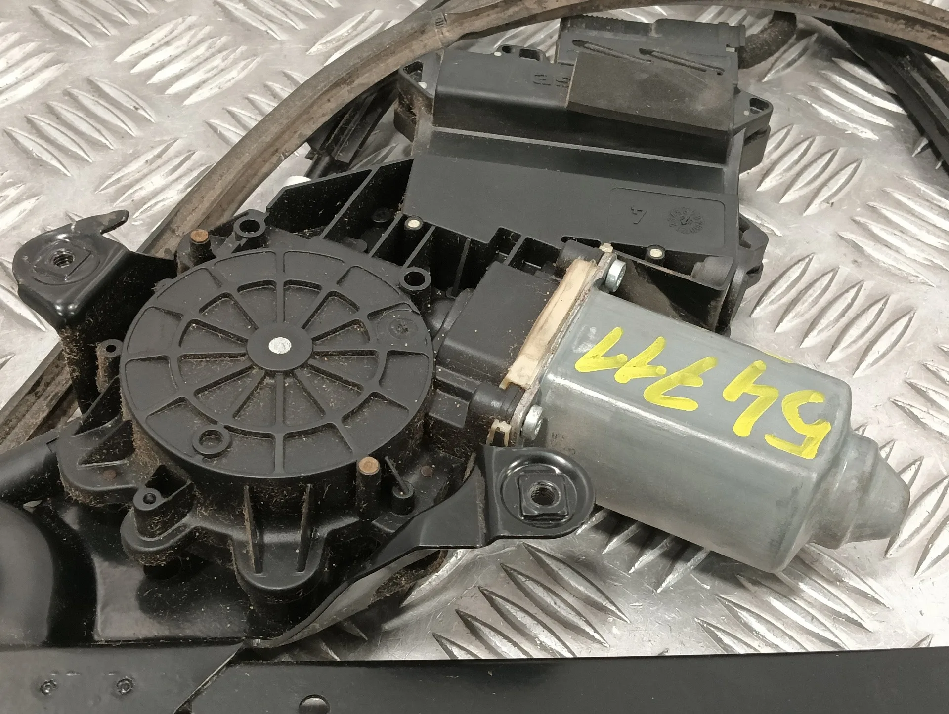 Elevalunas Trasero Derecho para Seat Alhambra (7V9)