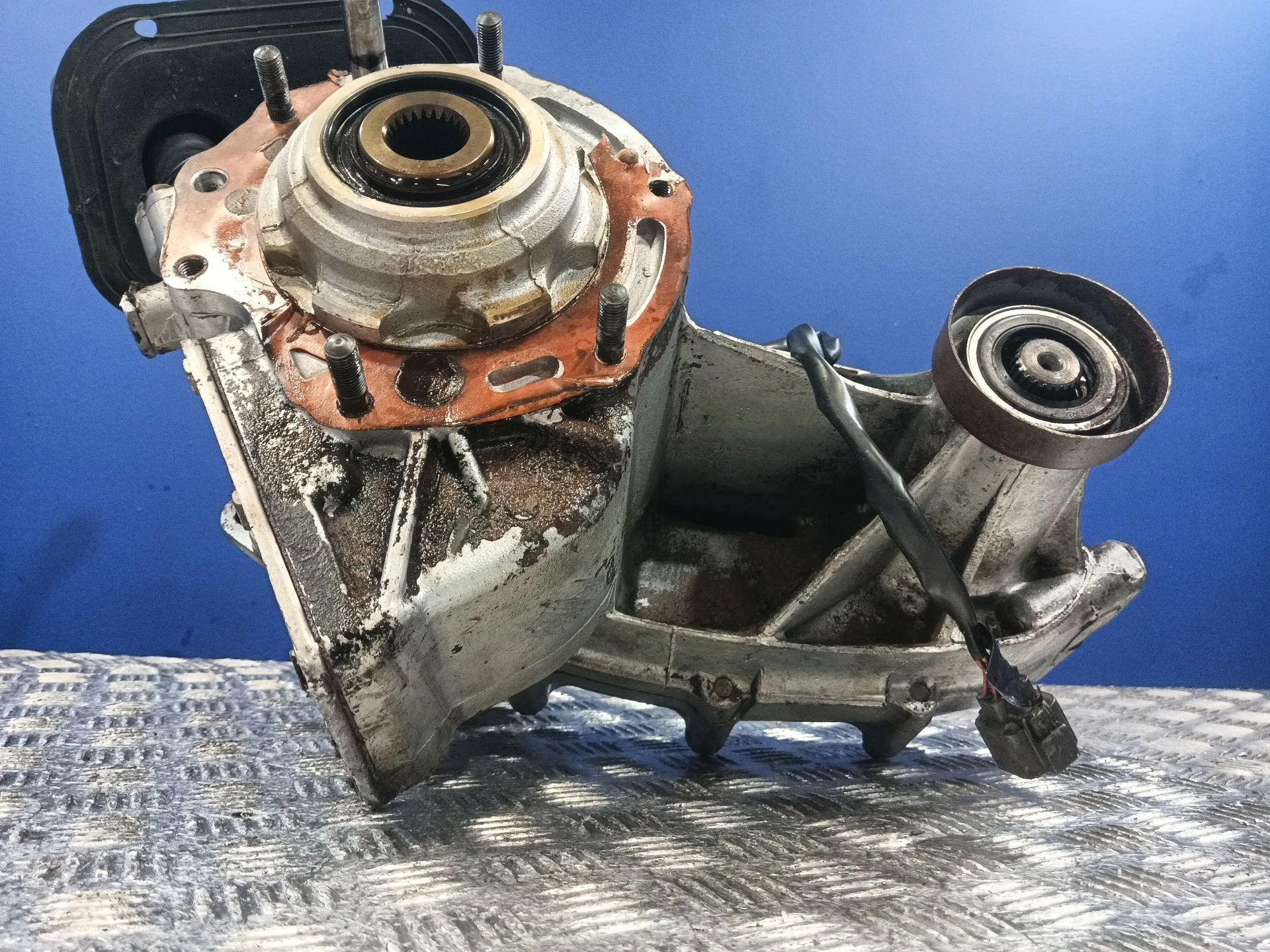 Caja Transfer para Mitsubishi Montero (L040)