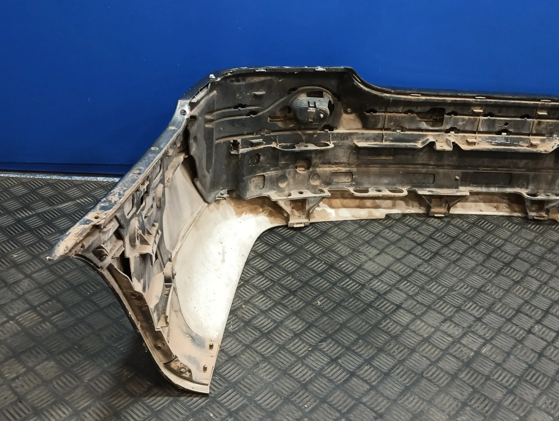 Paragolpes Trasero para Mercedes-Benz Clase C (W203) Berlina