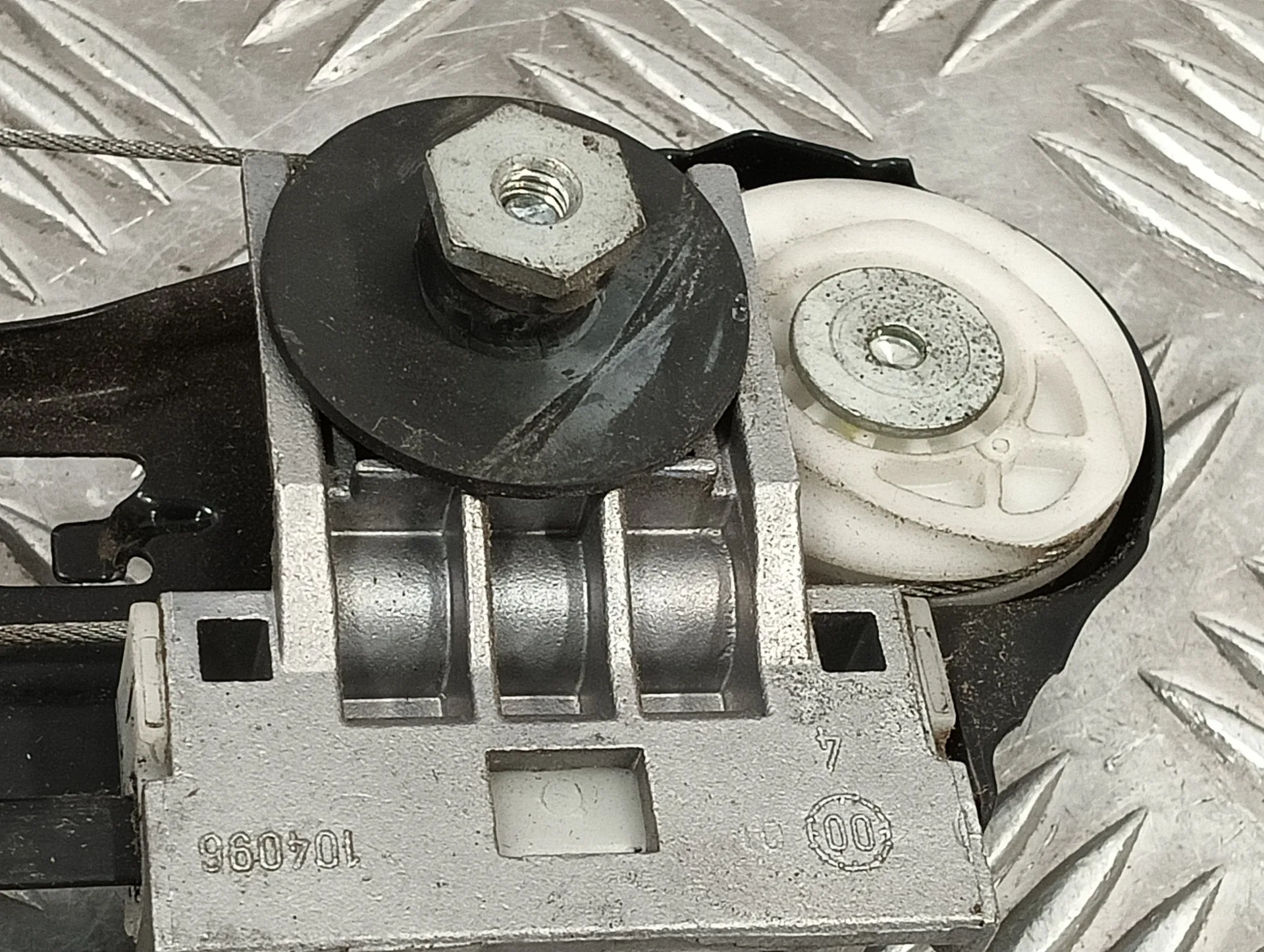 Elevalunas Trasero Izquierdo para Mercedes-Benz Clase C (W203) Berlina