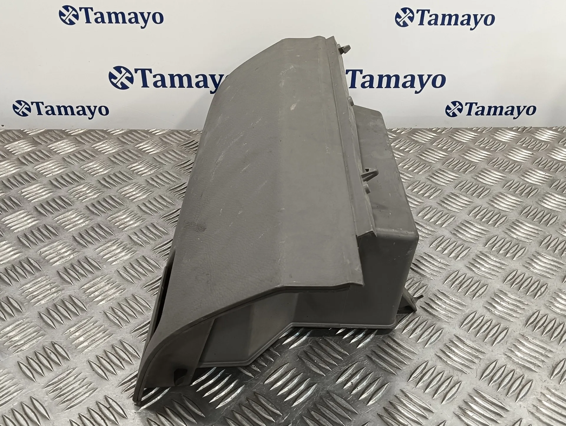 Tapa Guantera para Volkswagen Crafter Caja Cerrada
