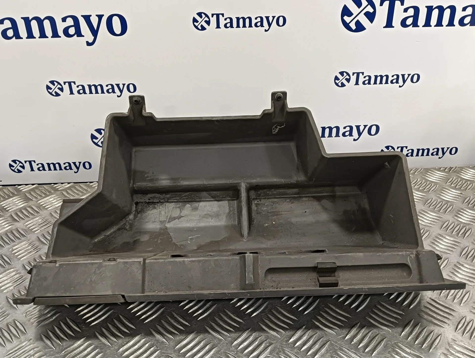 Tapa Guantera para Volkswagen Crafter Caja Cerrada