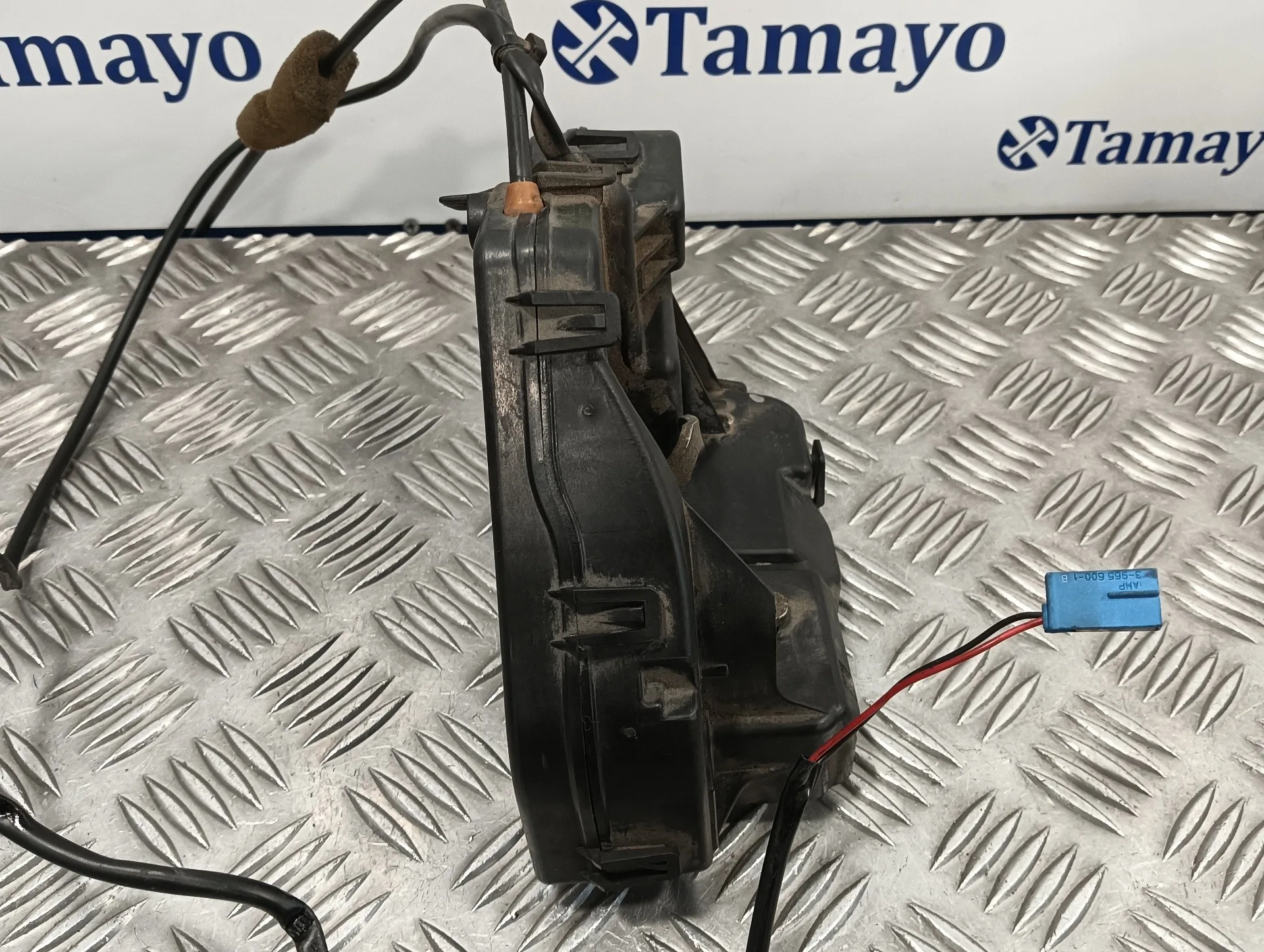 Cerradura Puerta Trasera Derecha para Mercedes-Benz Clase C (W203) Berlina