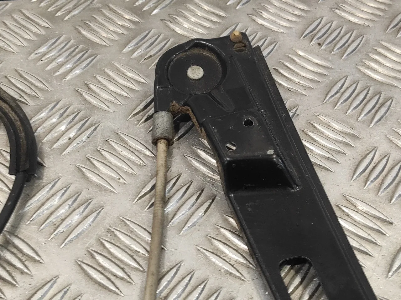 Elevalunas Delantero Izquierdo para Mercedes-Benz Clase C (W203) Berlina