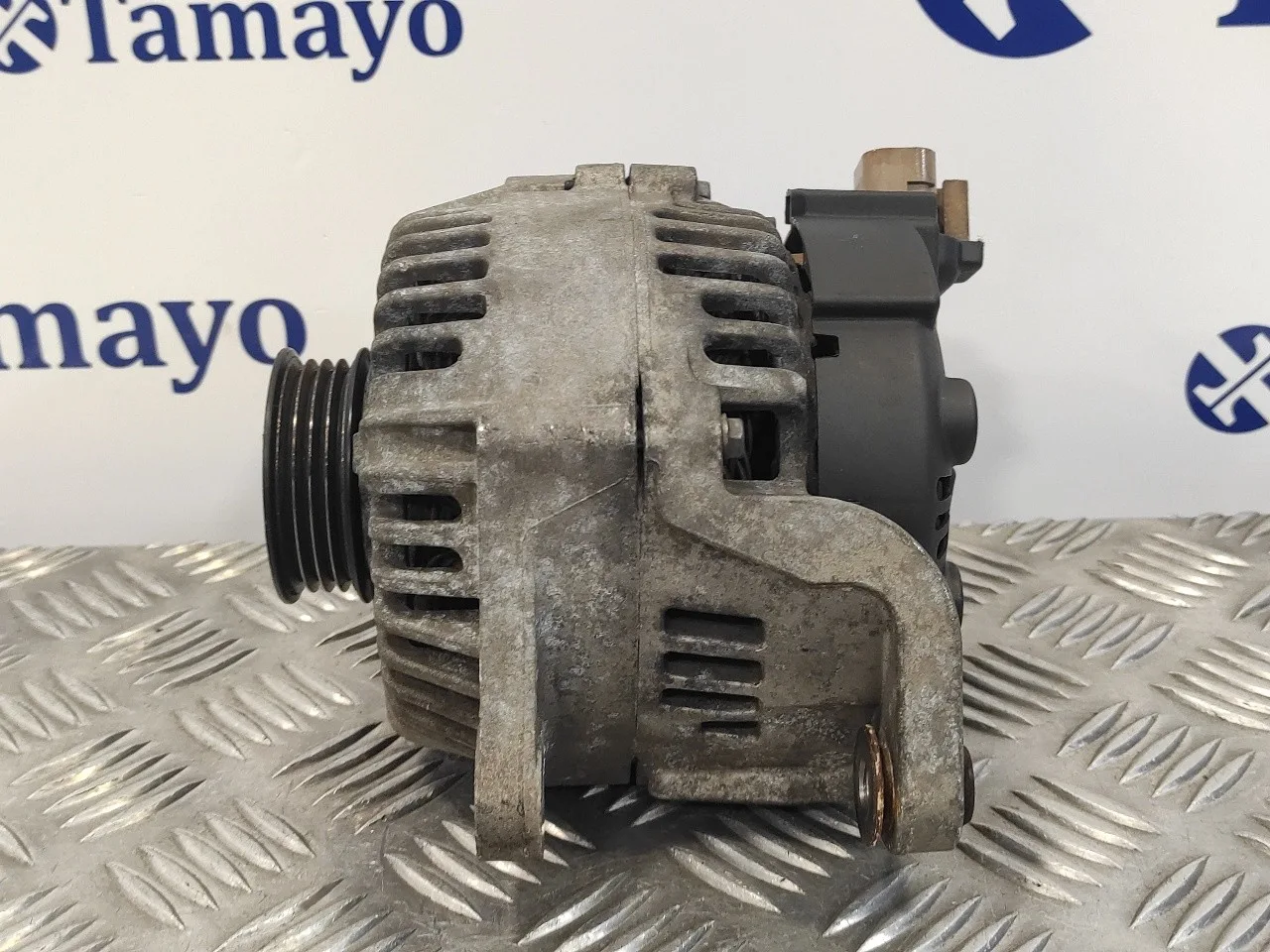 Alternador para Nissan Micra (K12E)