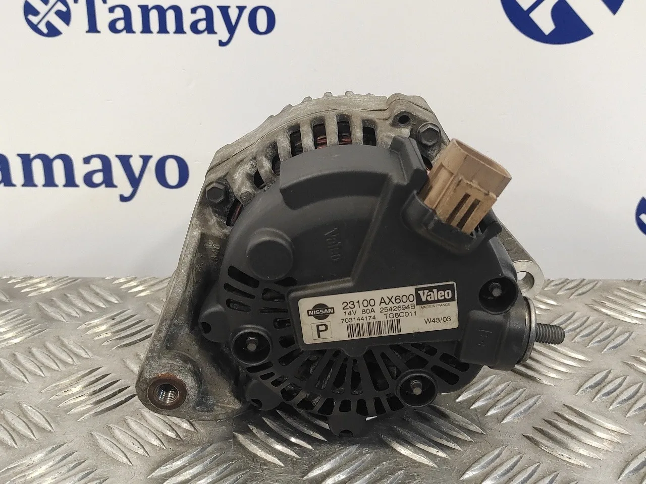 Alternador para Nissan Micra (K12E)