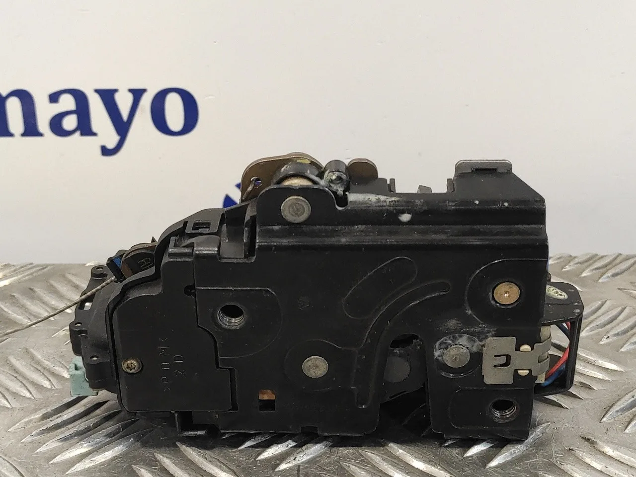 Cerradura Puerta Trasera Derecha para Volkswagen Touareg (7La)