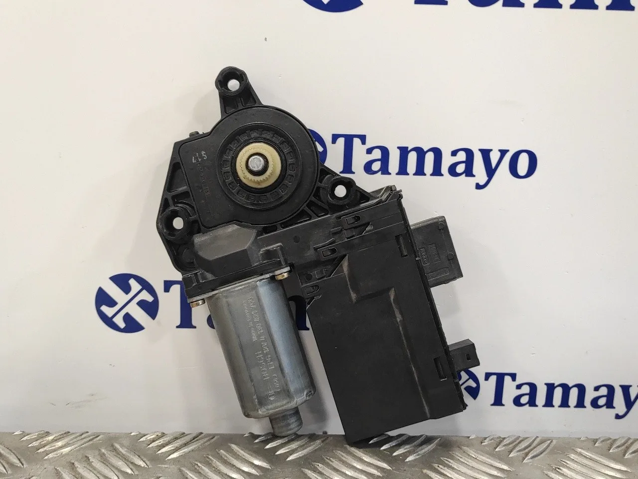 Motor Elevalunas Delantero Derecho para Peugeot 307 (S1)