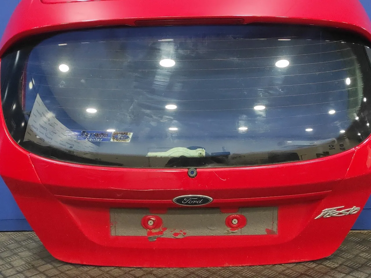 Porton Trasero para Ford Fiesta (Cb1)