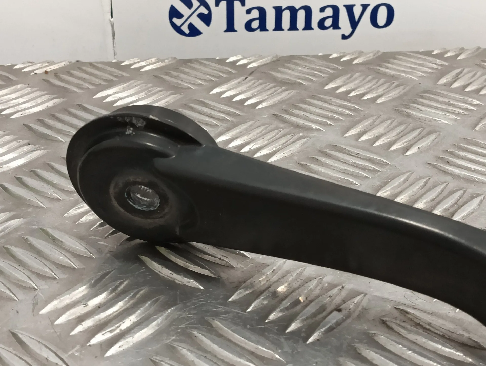 Brazo Limpia Delantero Derecho para Ford Focus Lim. (Cb8)