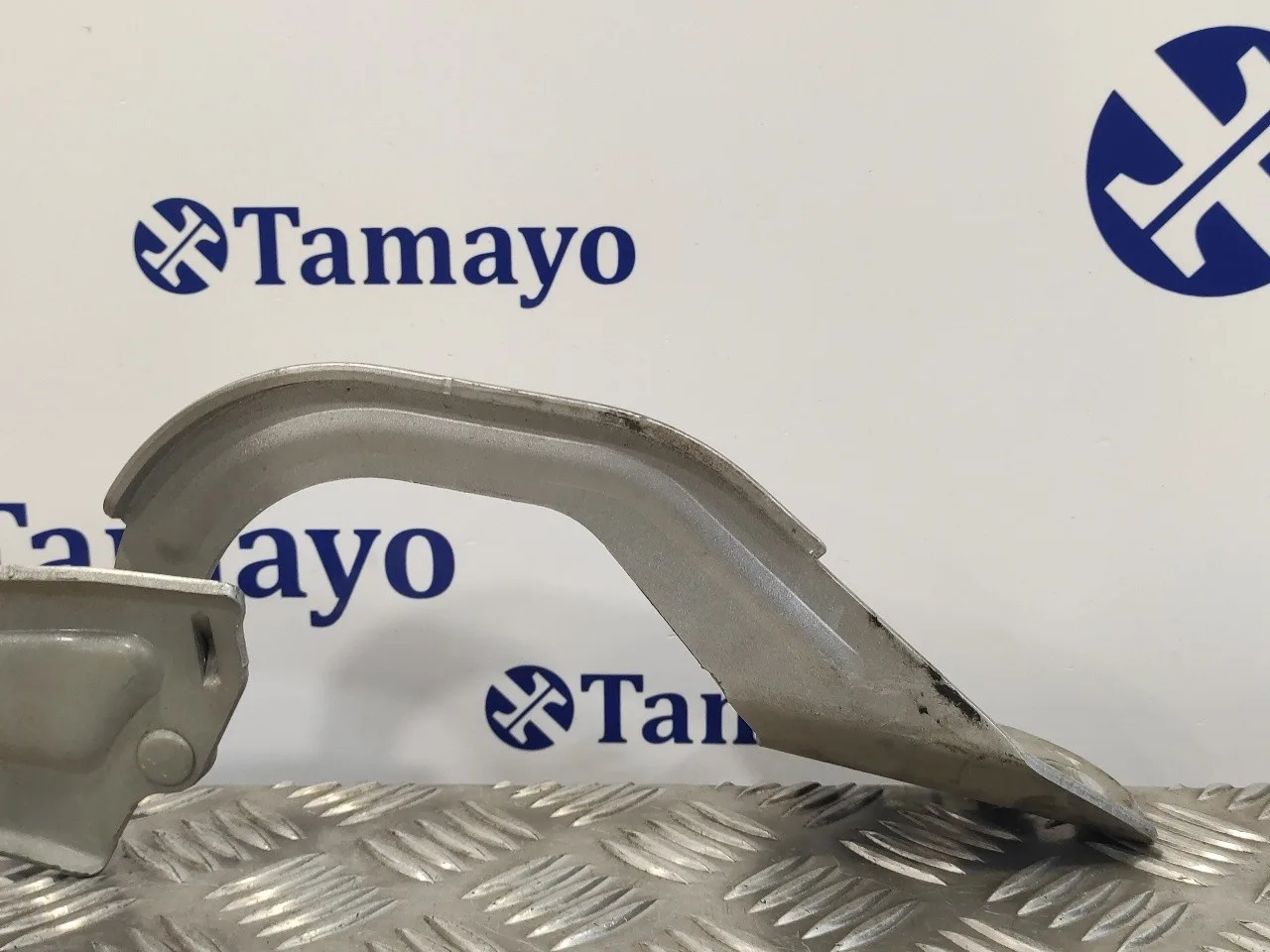 Visagra Capo para Ford Focus Lim. (Cb8)
