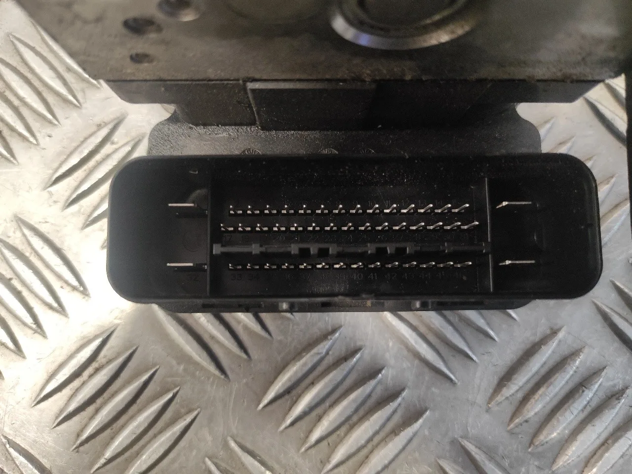 Abs para Ford Focus Lim. (Cb8)