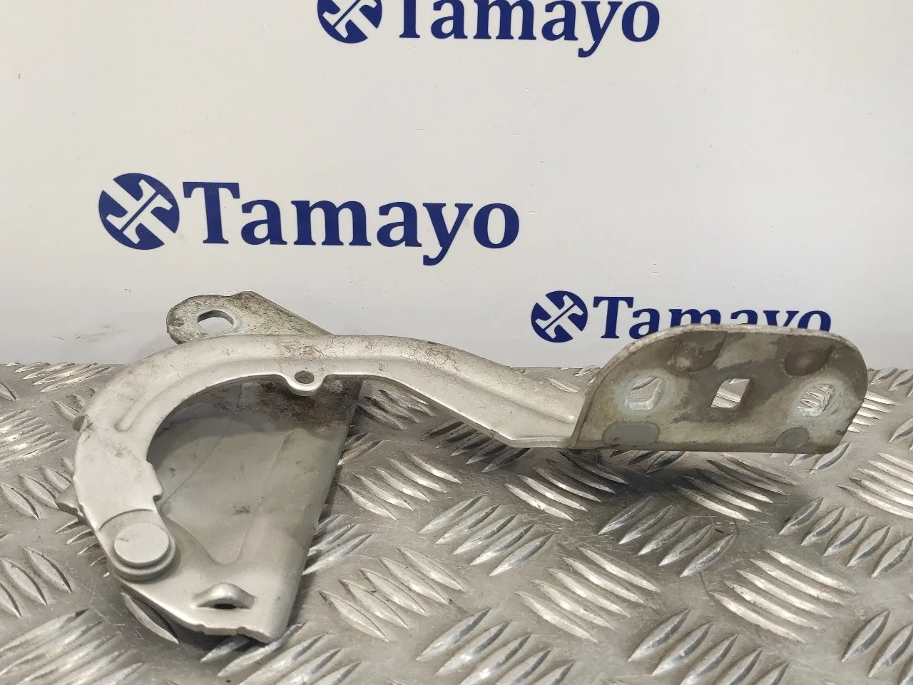 Visagra Capo para Ford Focus Lim. (Cb8)