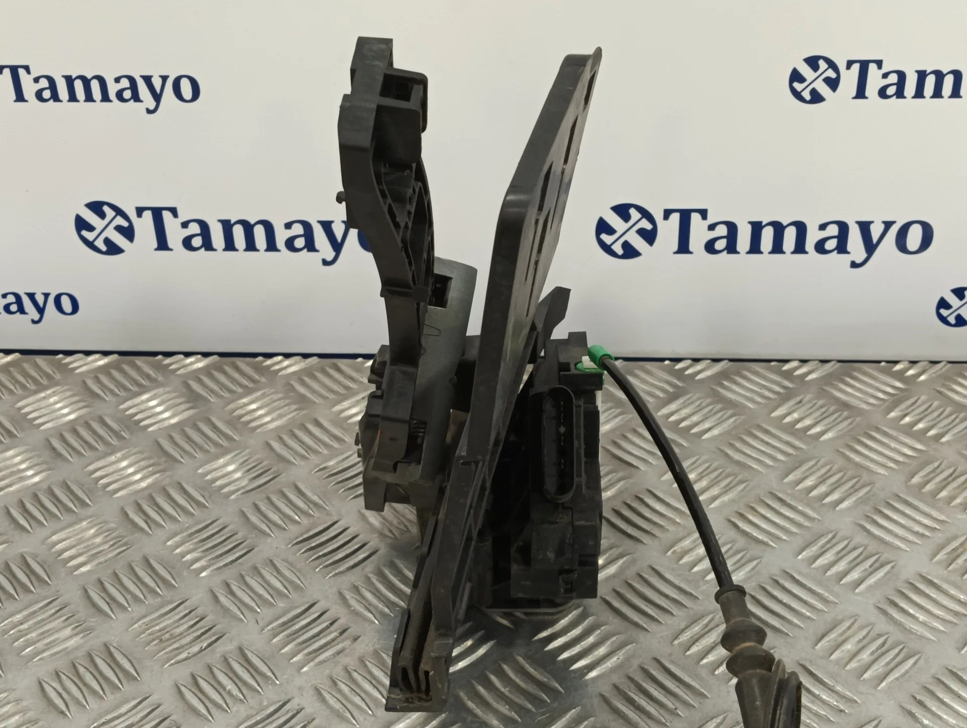 Cerradura Puerta Trasera Derecha para Ford Fiesta (Cb1)
