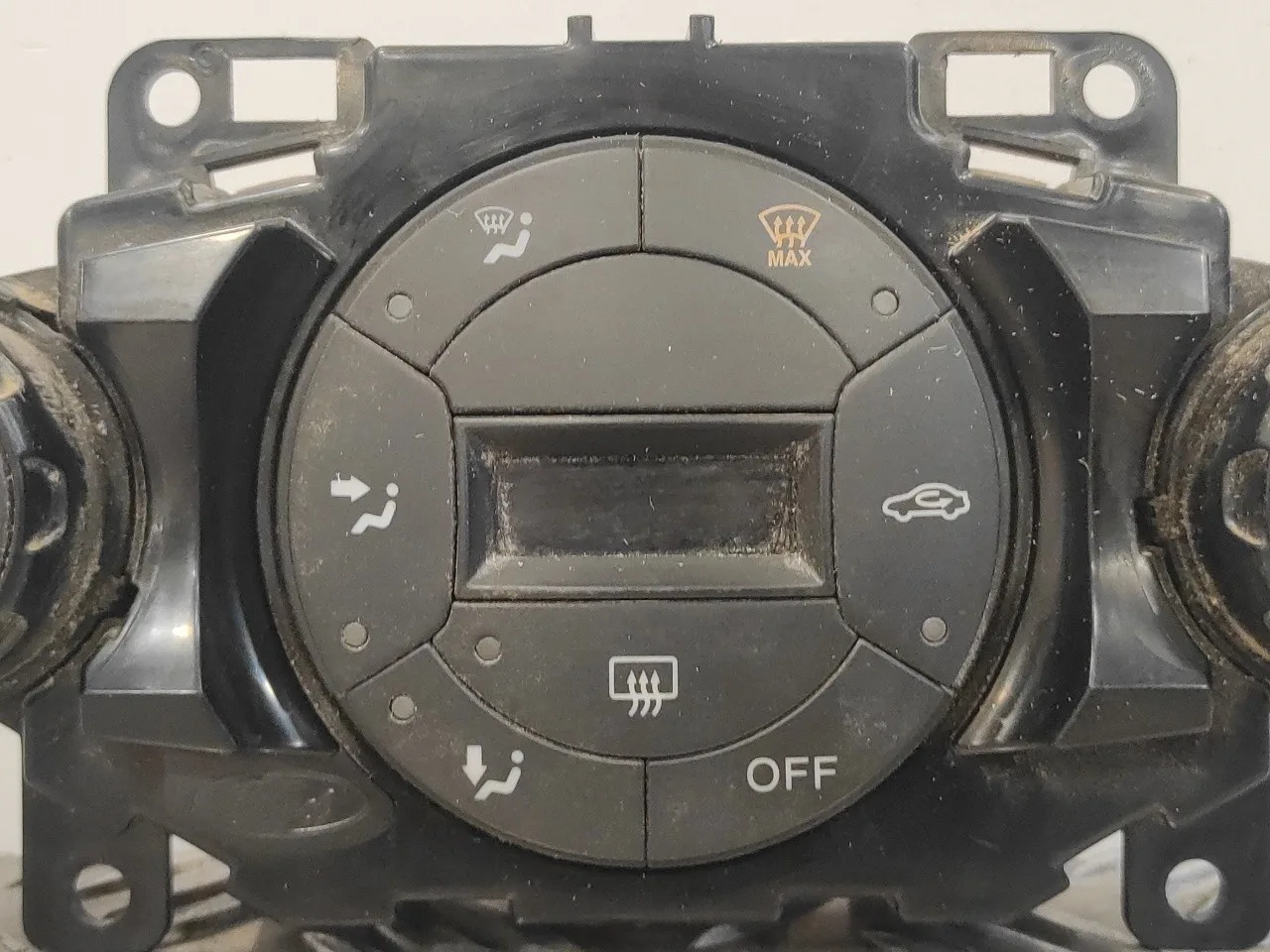 Mando Climatizador para Ford Fiesta (Cb1)