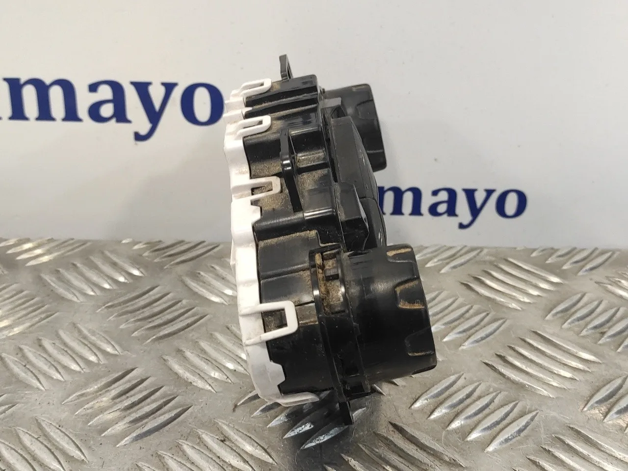 Mando Climatizador para Ford Fiesta (Cb1)