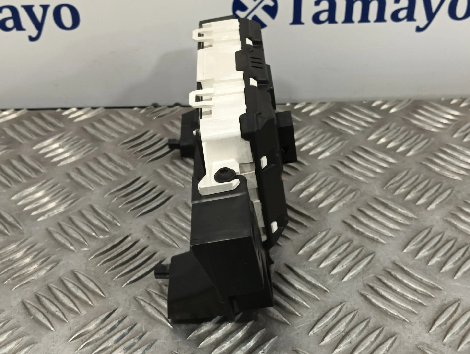 Pantalla Multifuncion para Ford Focus Lim. (Cb8)