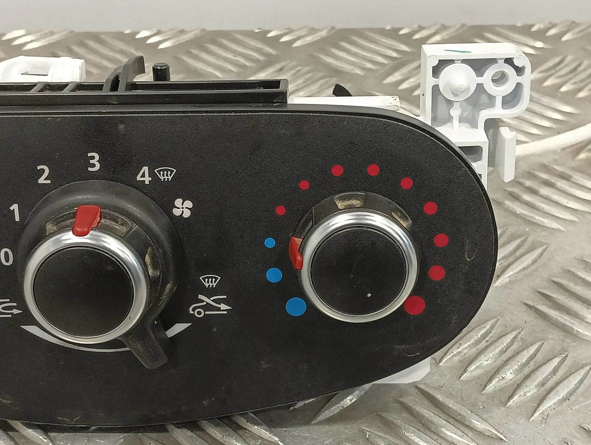 Mando Climatizador para Dacia Lodgy