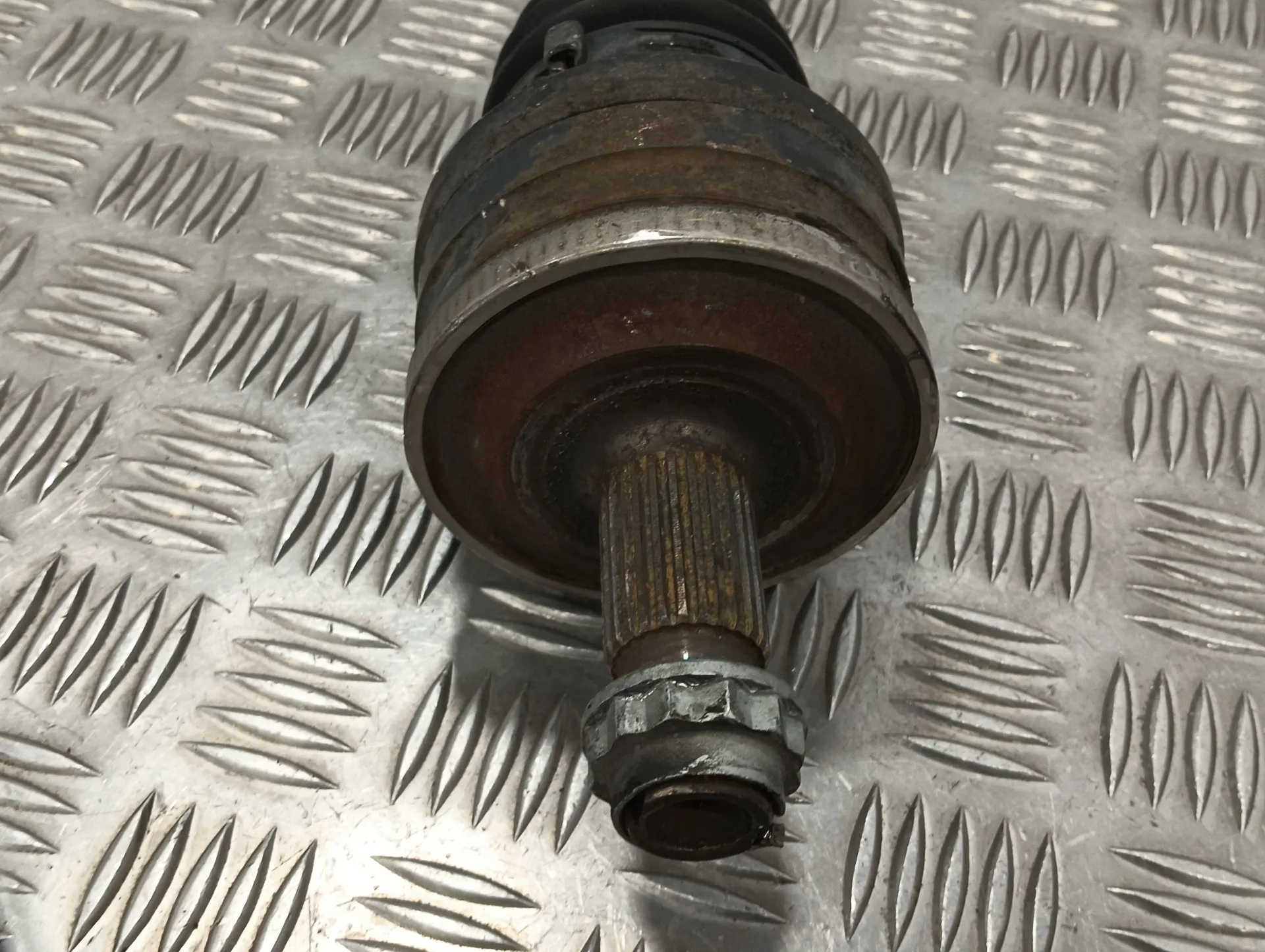 Transmision Trasera Izquierda para Mercedes-Benz Clase C (W203) Berlina