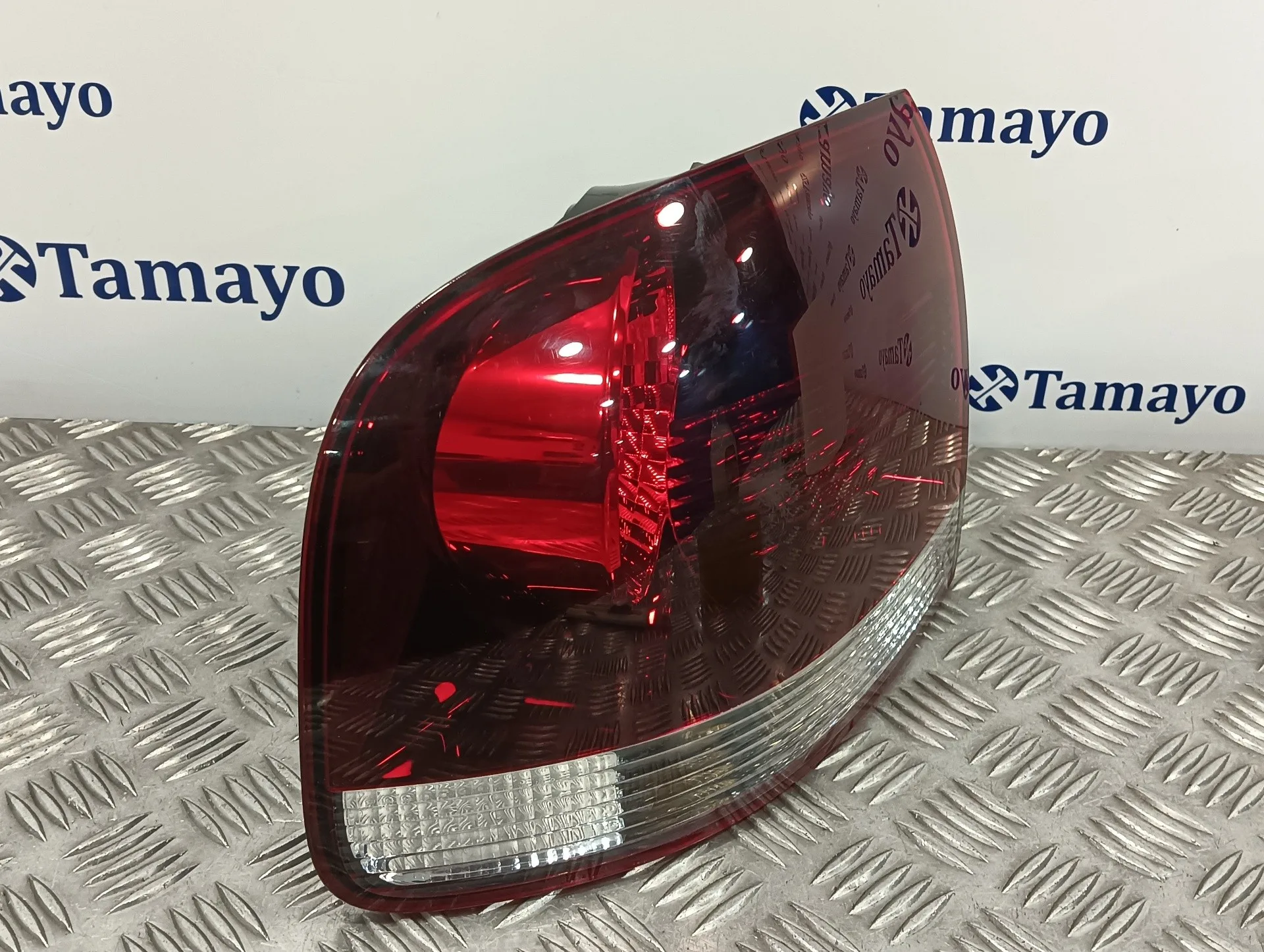 Piloto Trasero Izquierdo para Volkswagen Touareg (7L6)