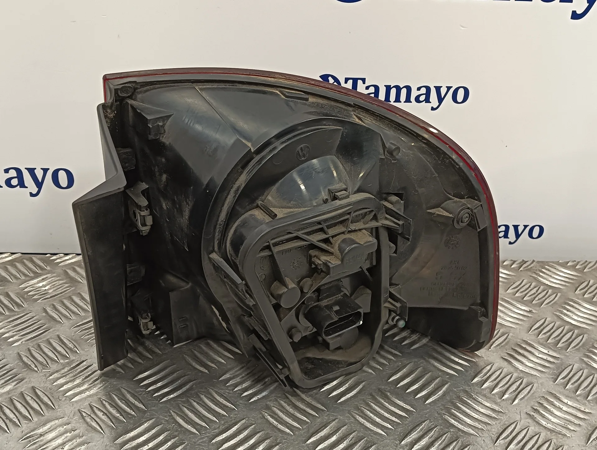 Piloto Trasero Izquierdo para Volkswagen Touareg (7L6)