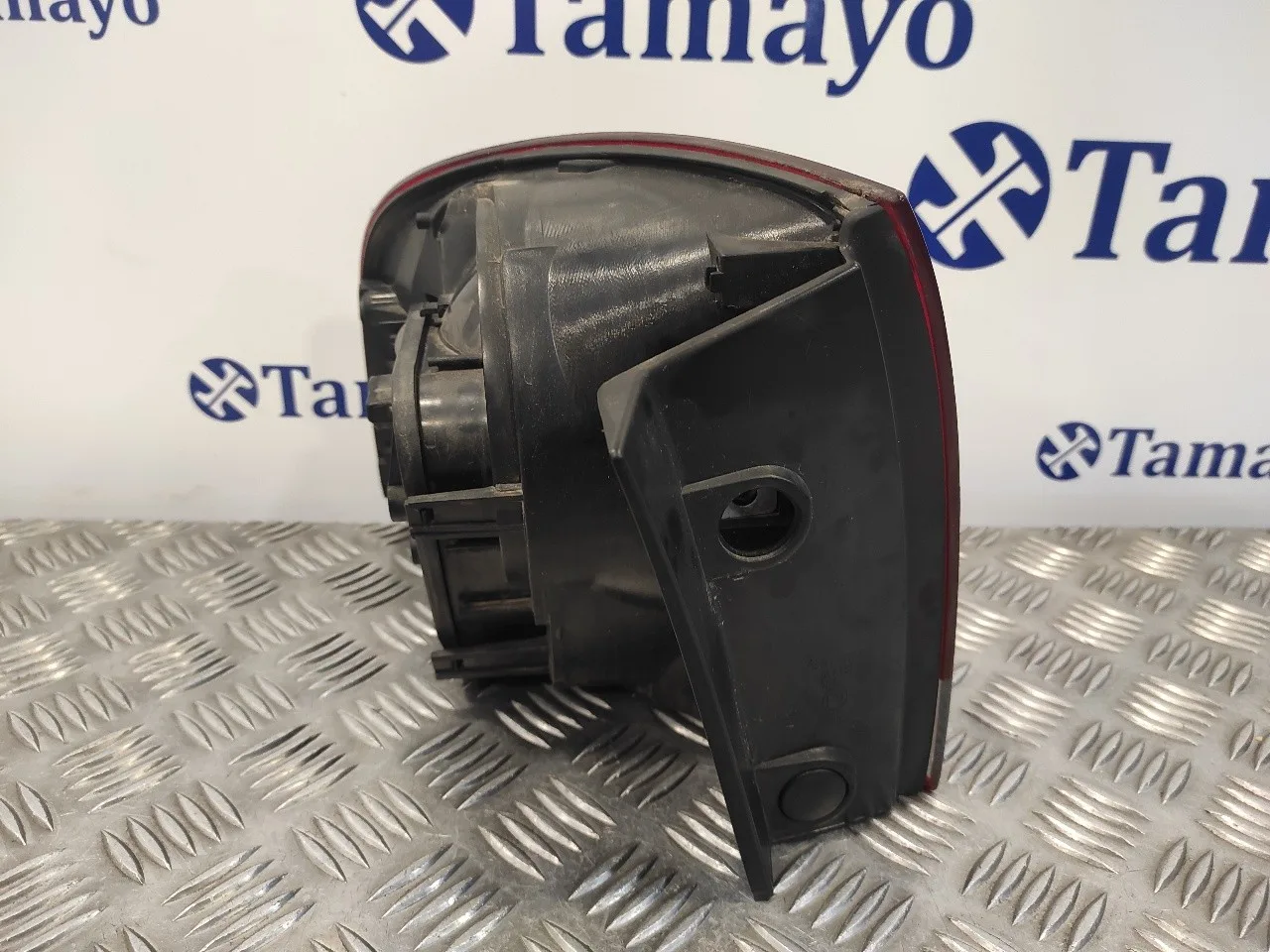 Piloto Trasero Derecho para Volkswagen Touareg (7L6)