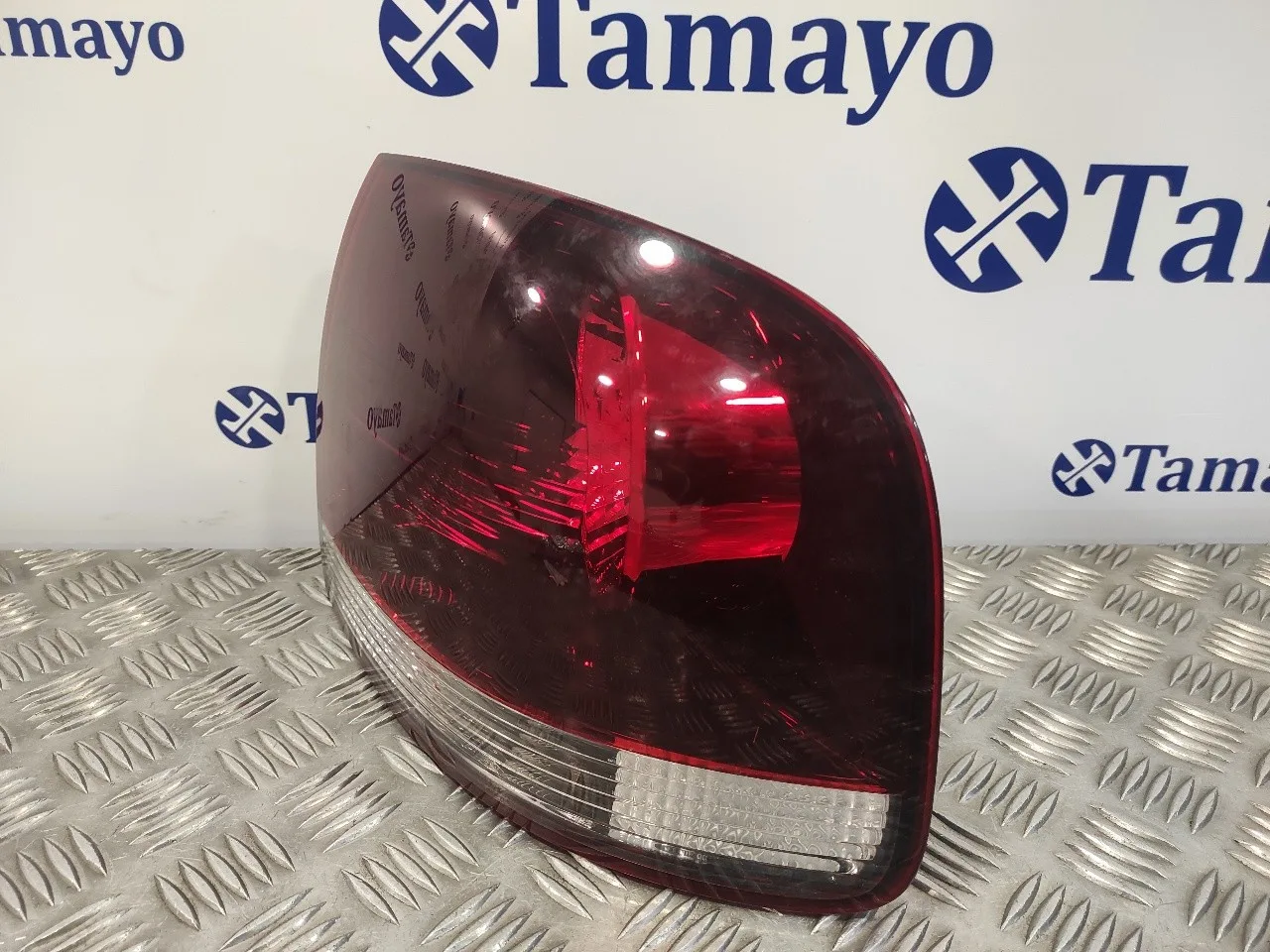 Piloto Trasero Derecho para Volkswagen Touareg (7L6)