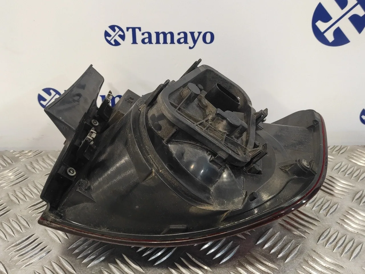 Piloto Trasero Derecho para Volkswagen Touareg (7L6)