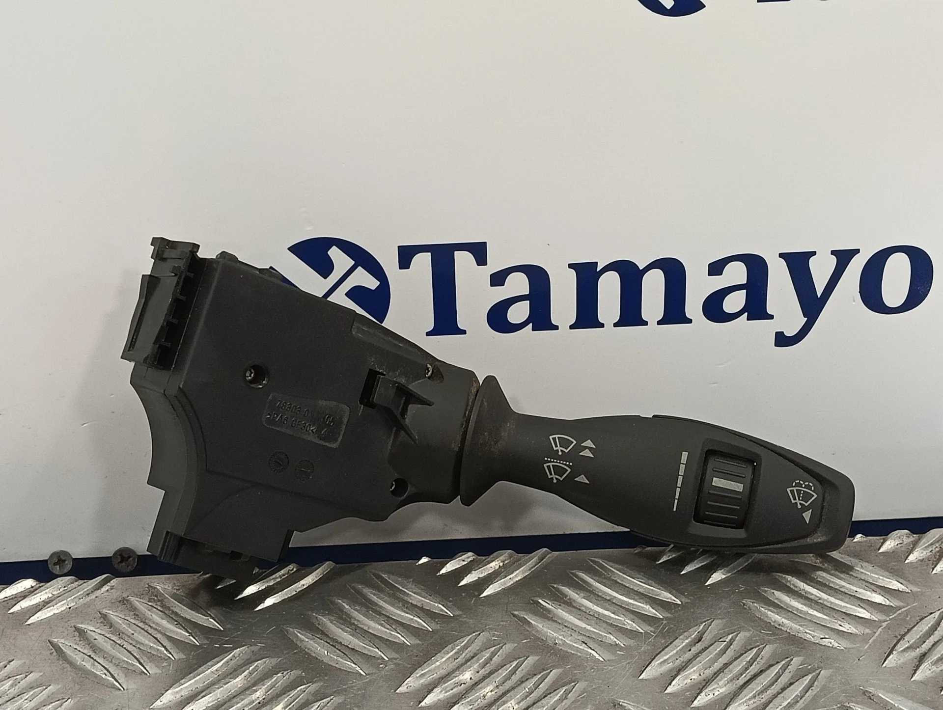 Mando Limpia para Ford Fiesta (Cb1)